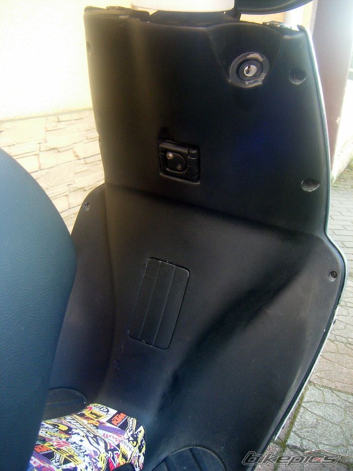 Photo 2436897