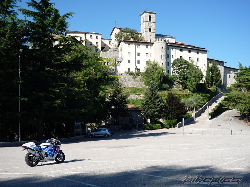 Photo 2437032