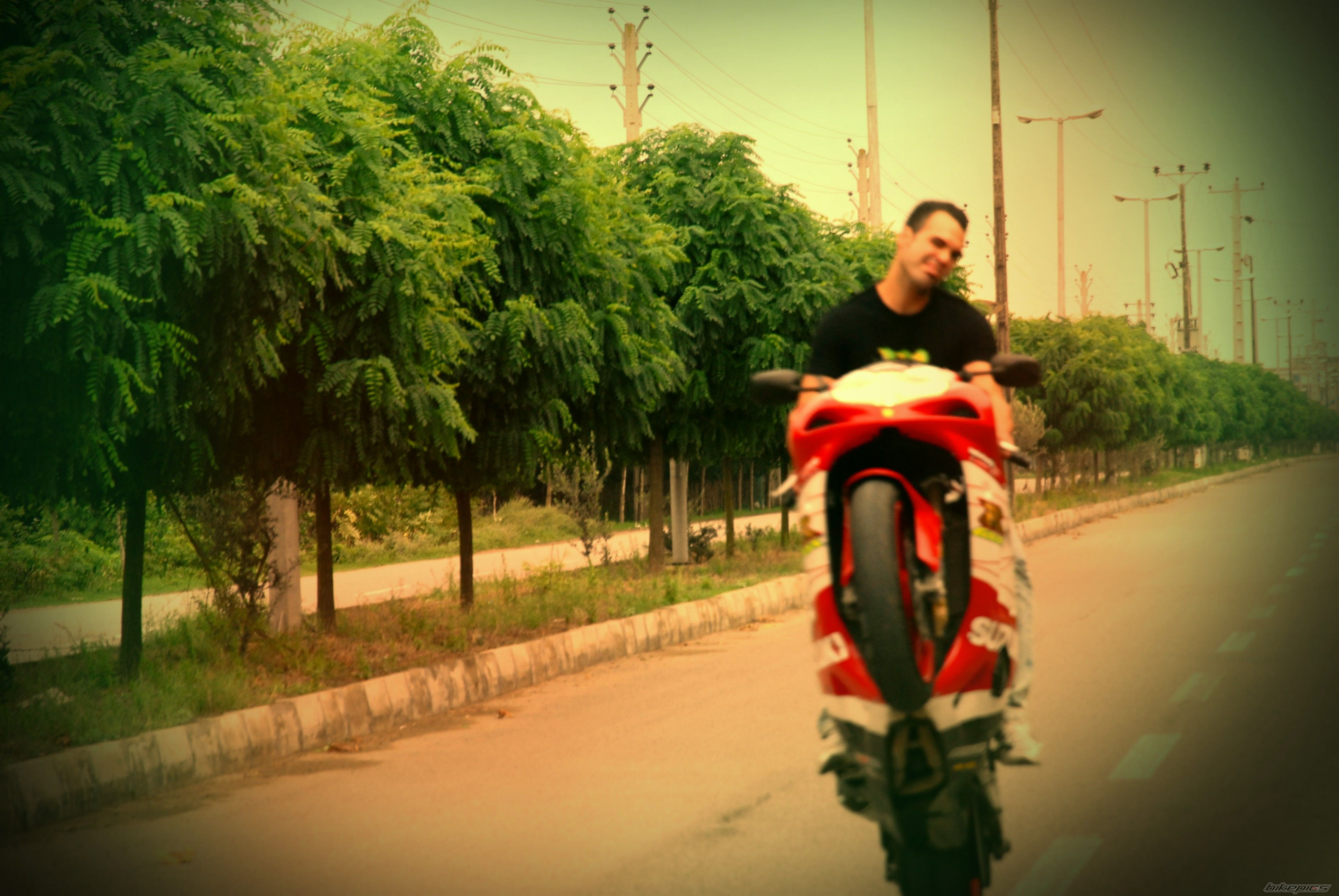Bike Photo 2437160