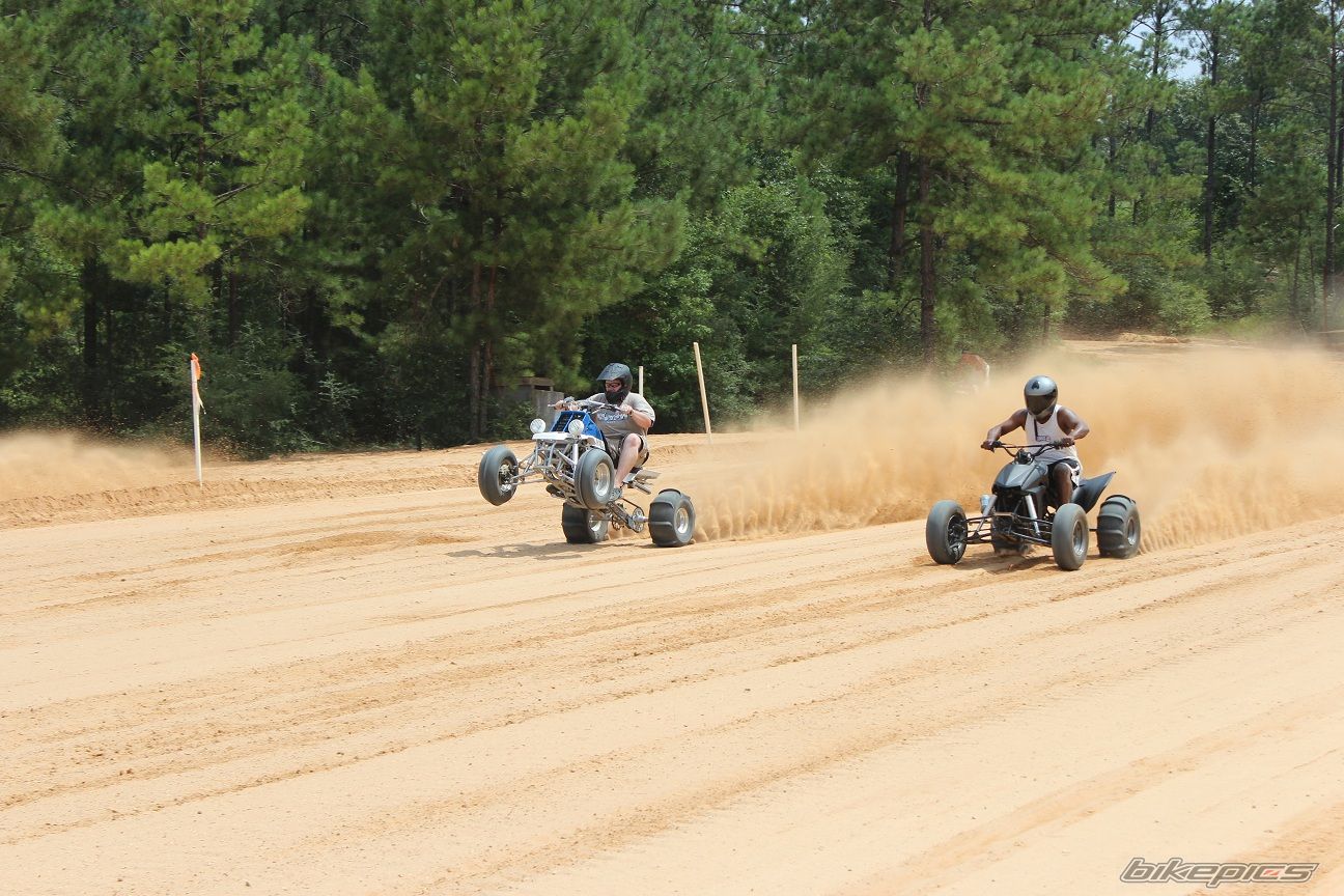 Photo 2437304