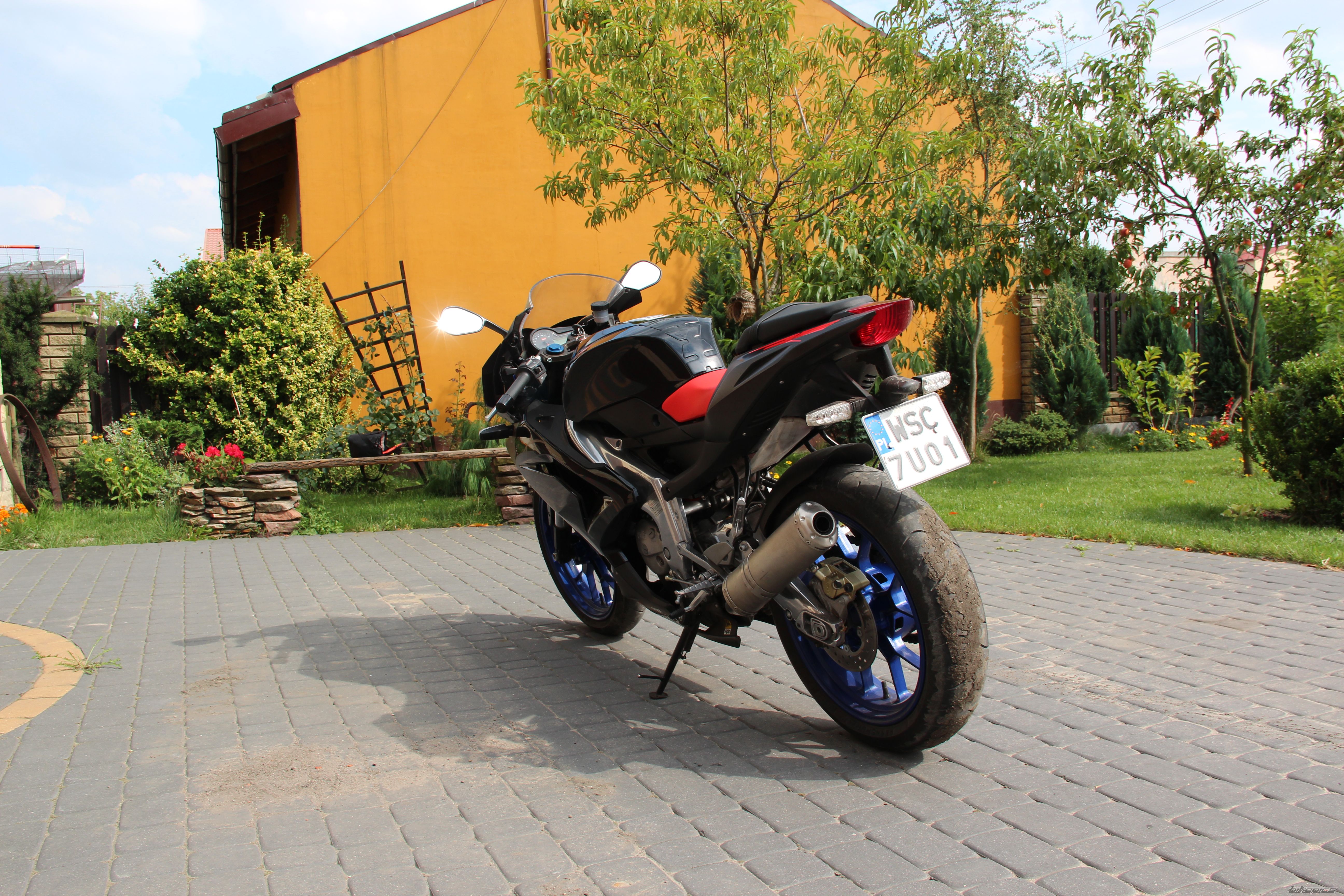Bike Photo 2437309