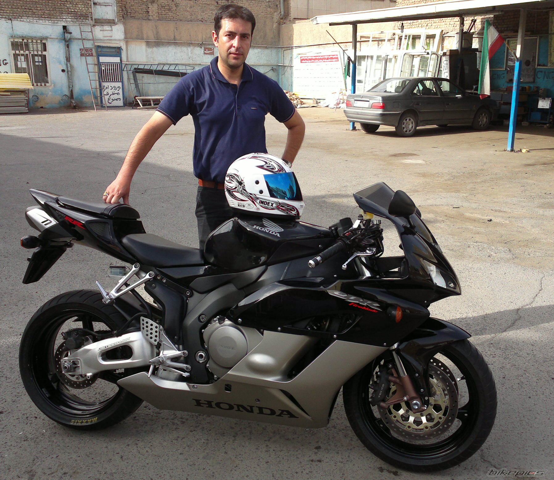 Photo 2437327
