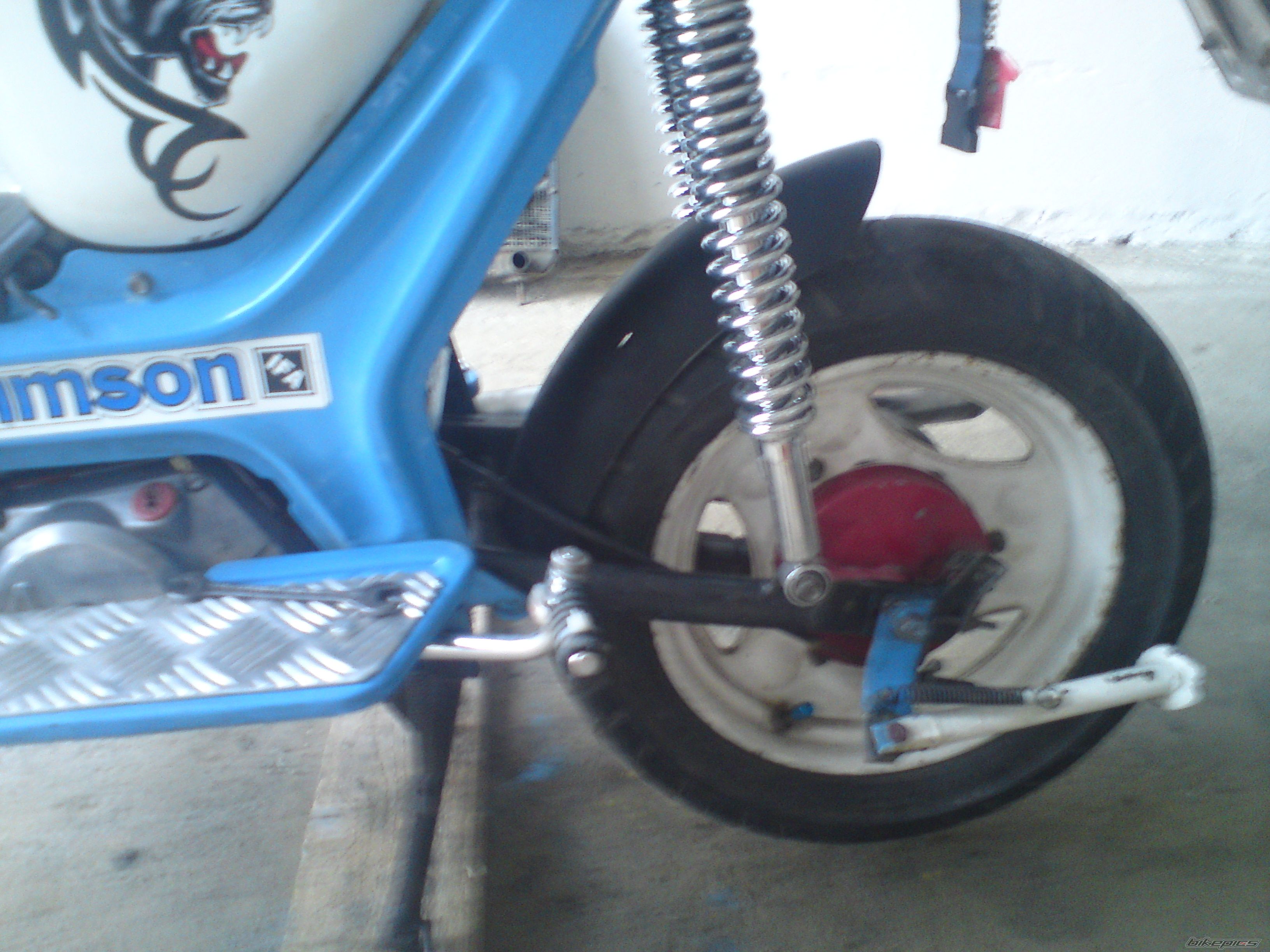 Photo 2437344