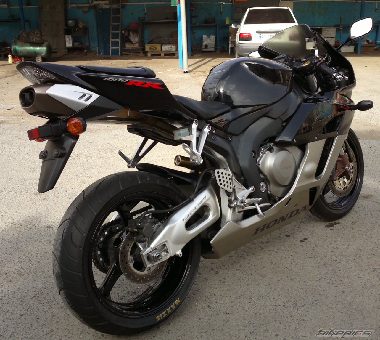 Photo 2437352