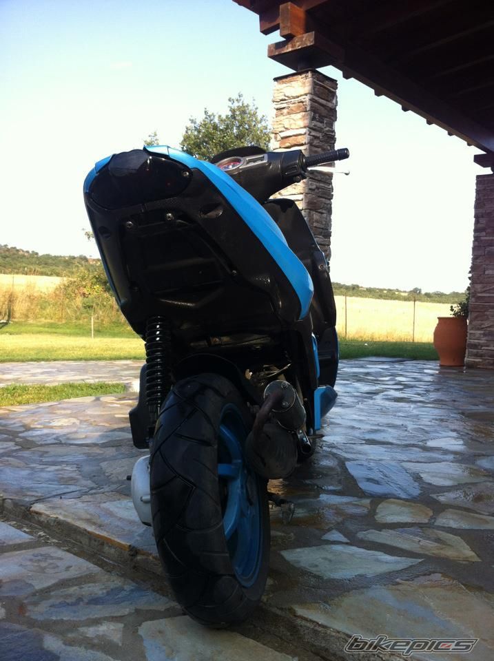 Photo 2437361