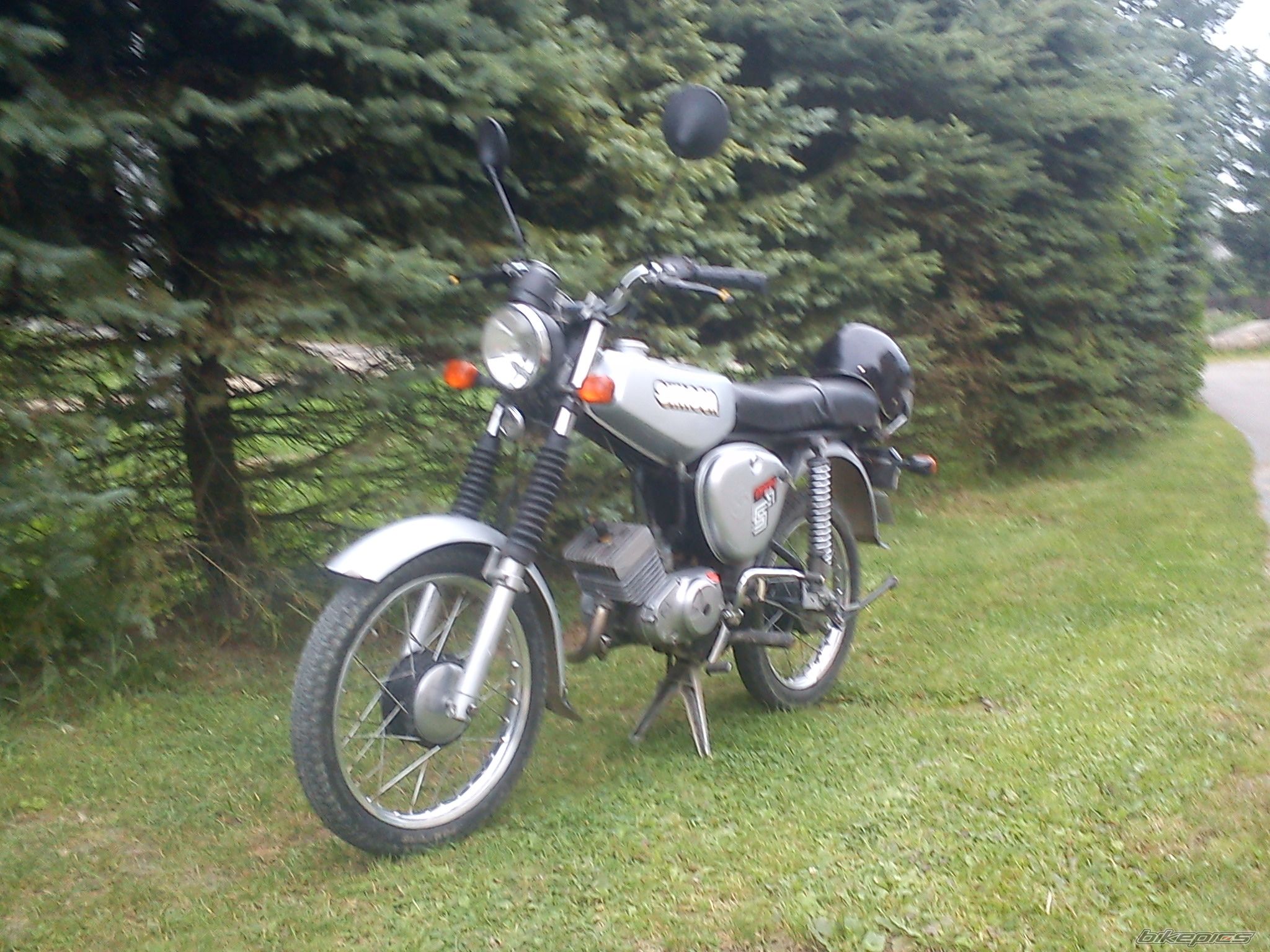 Photo 2437371