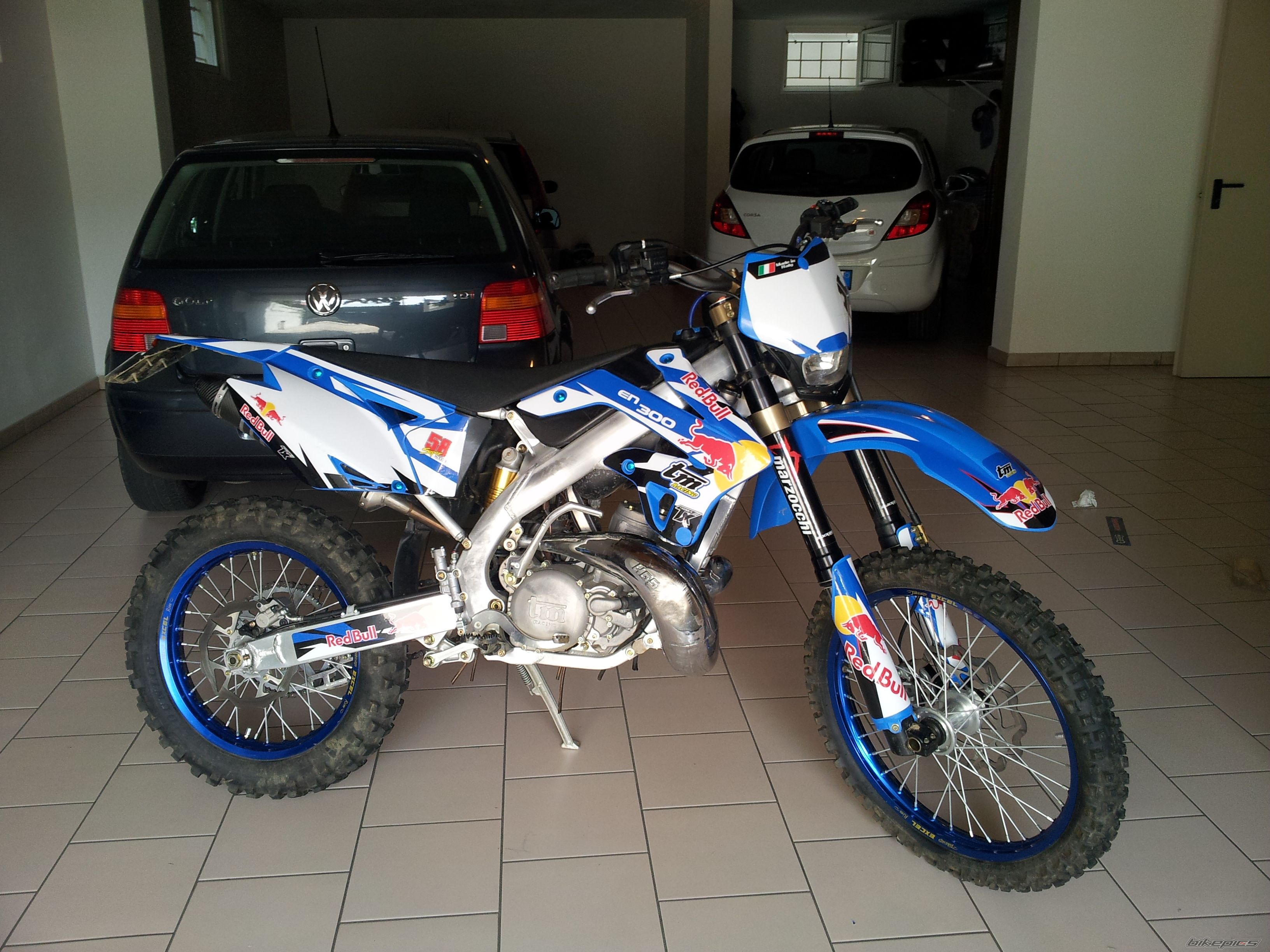 Photo 2437391