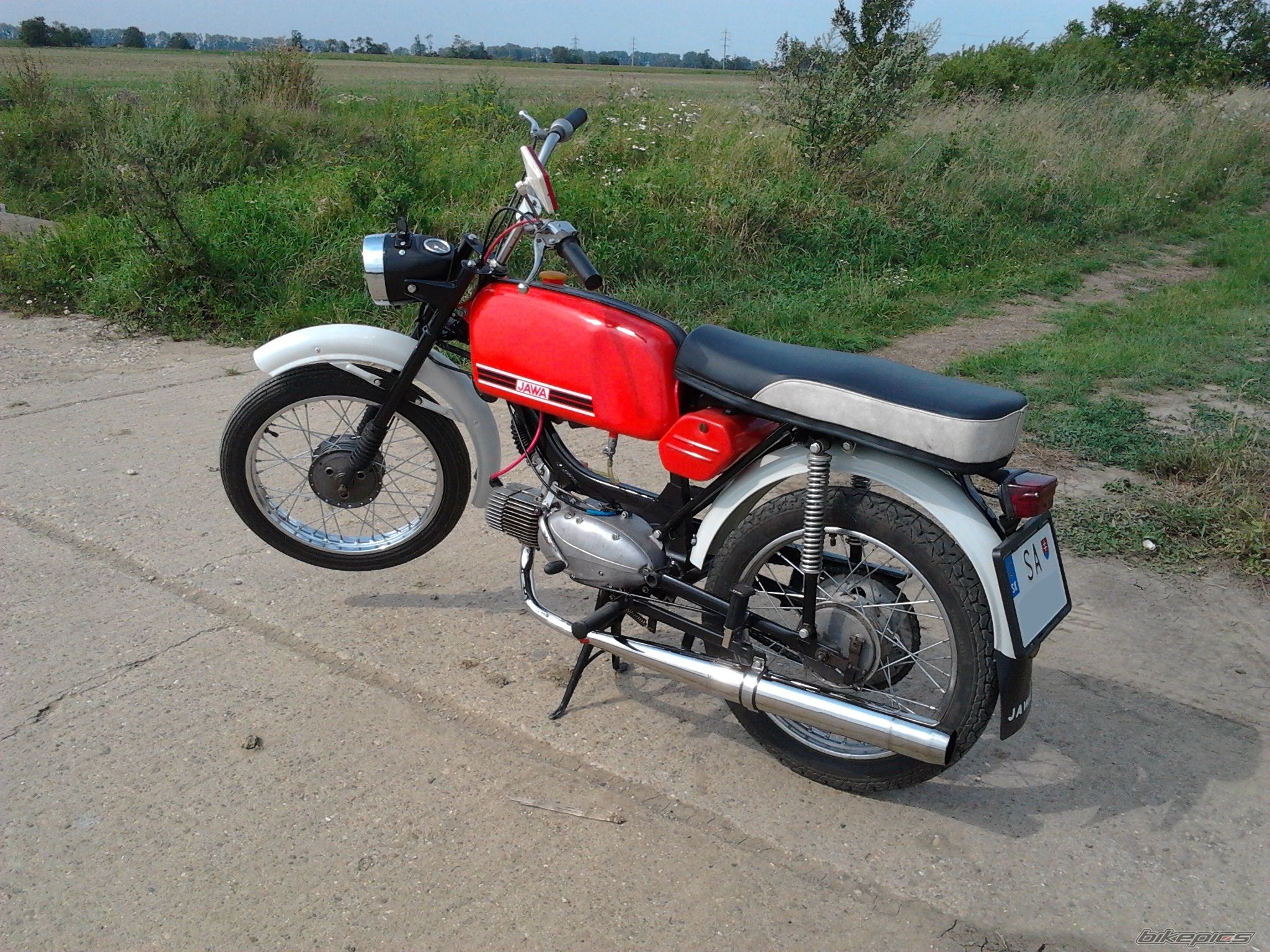 Photo 2437393