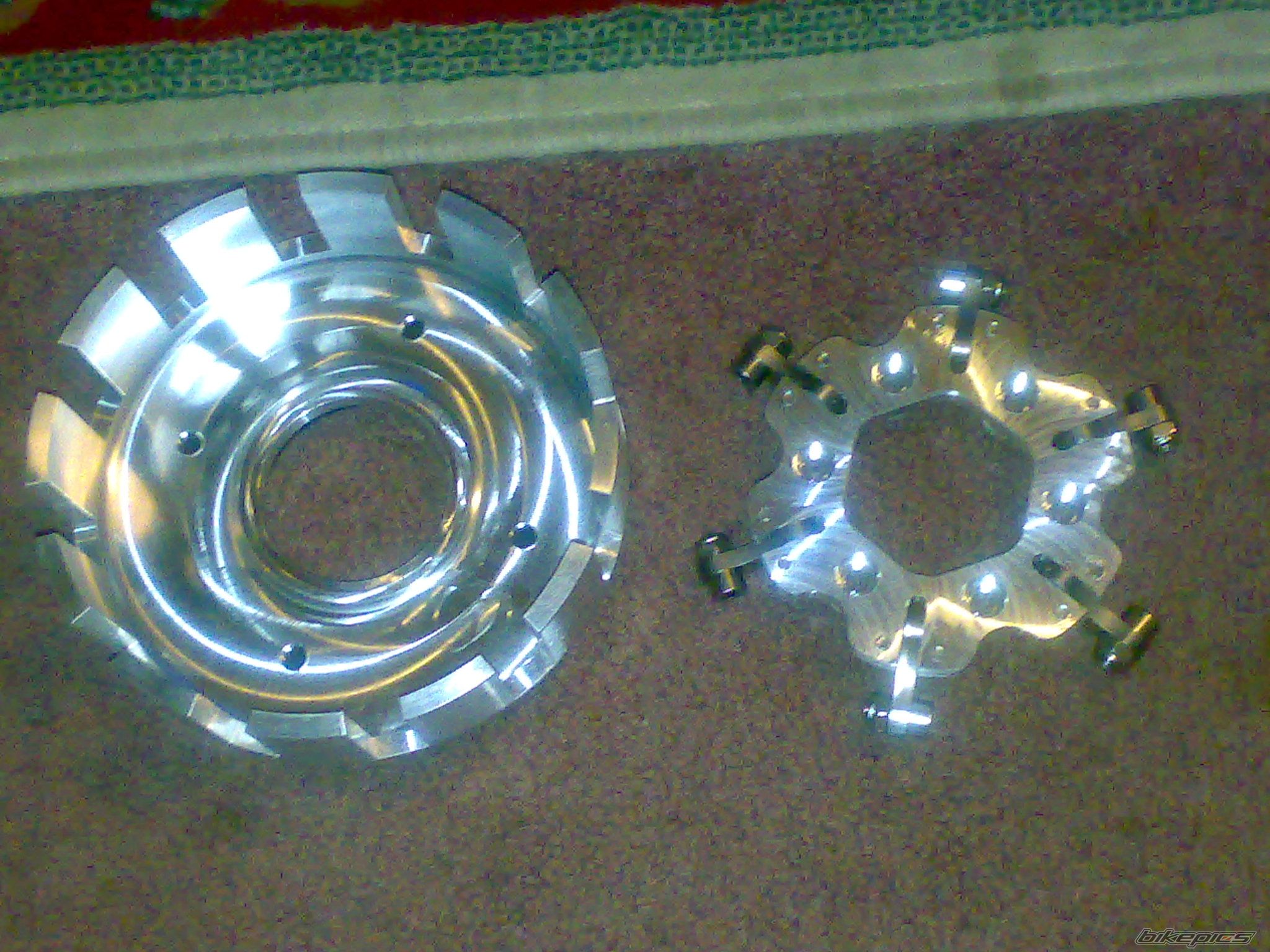 Photo 2437499