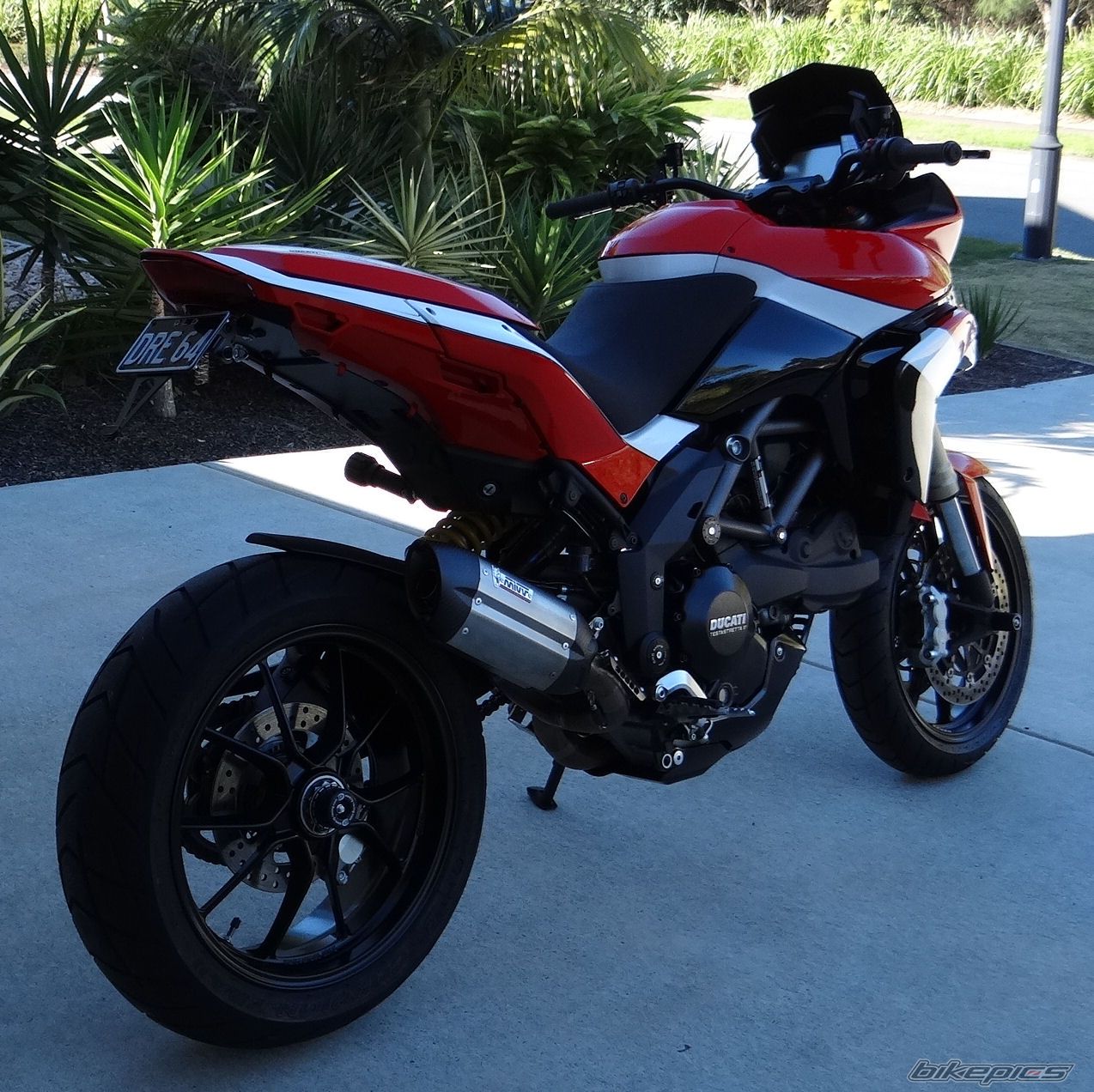 Photo 2437591
