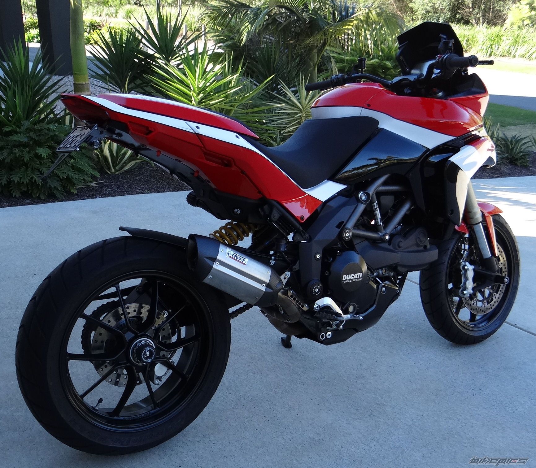 Photo 2437592