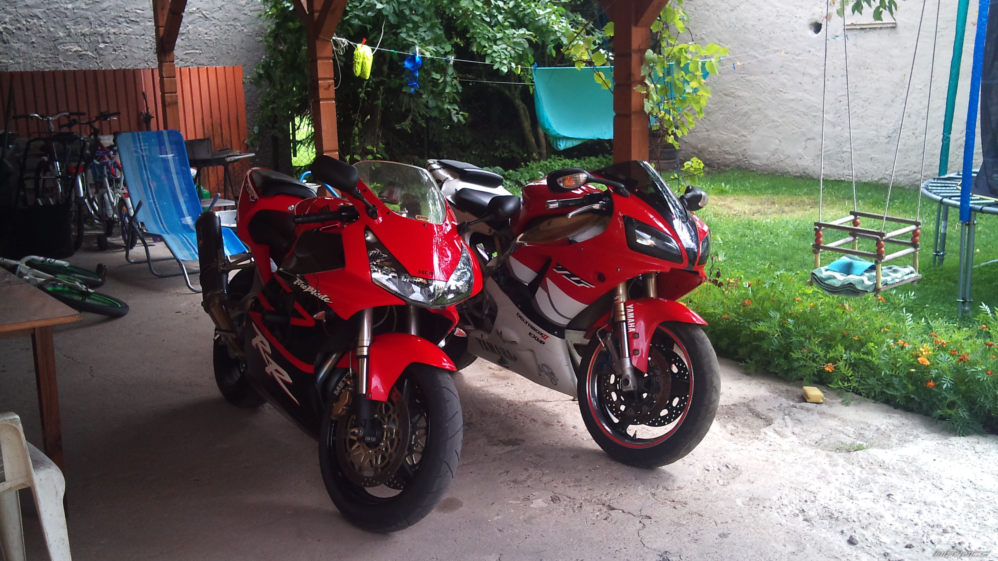 Photo 2437637