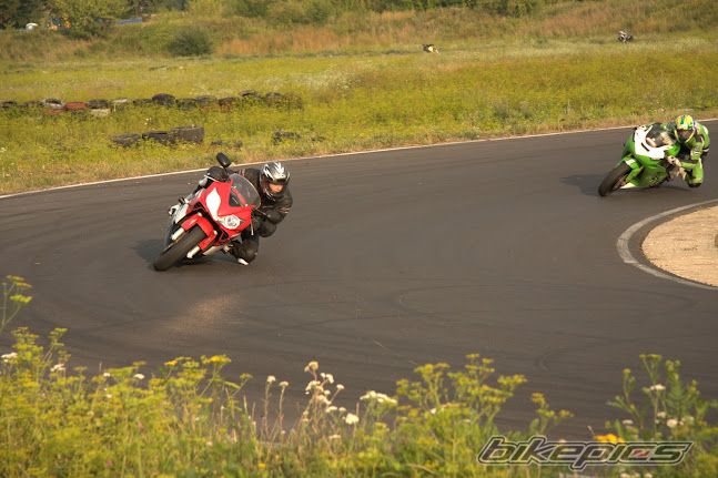 Photo 2437656