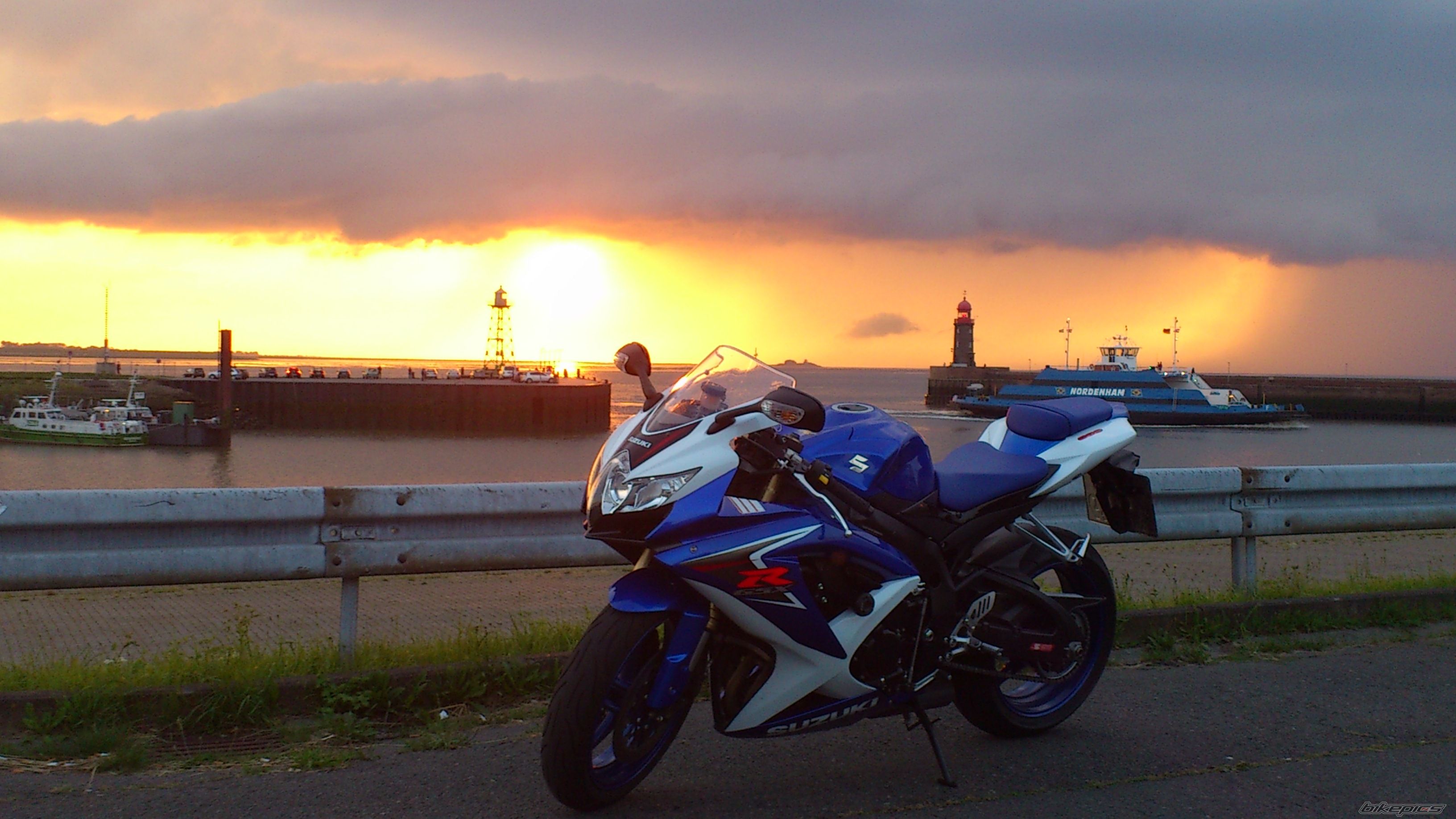 Photo 2437867