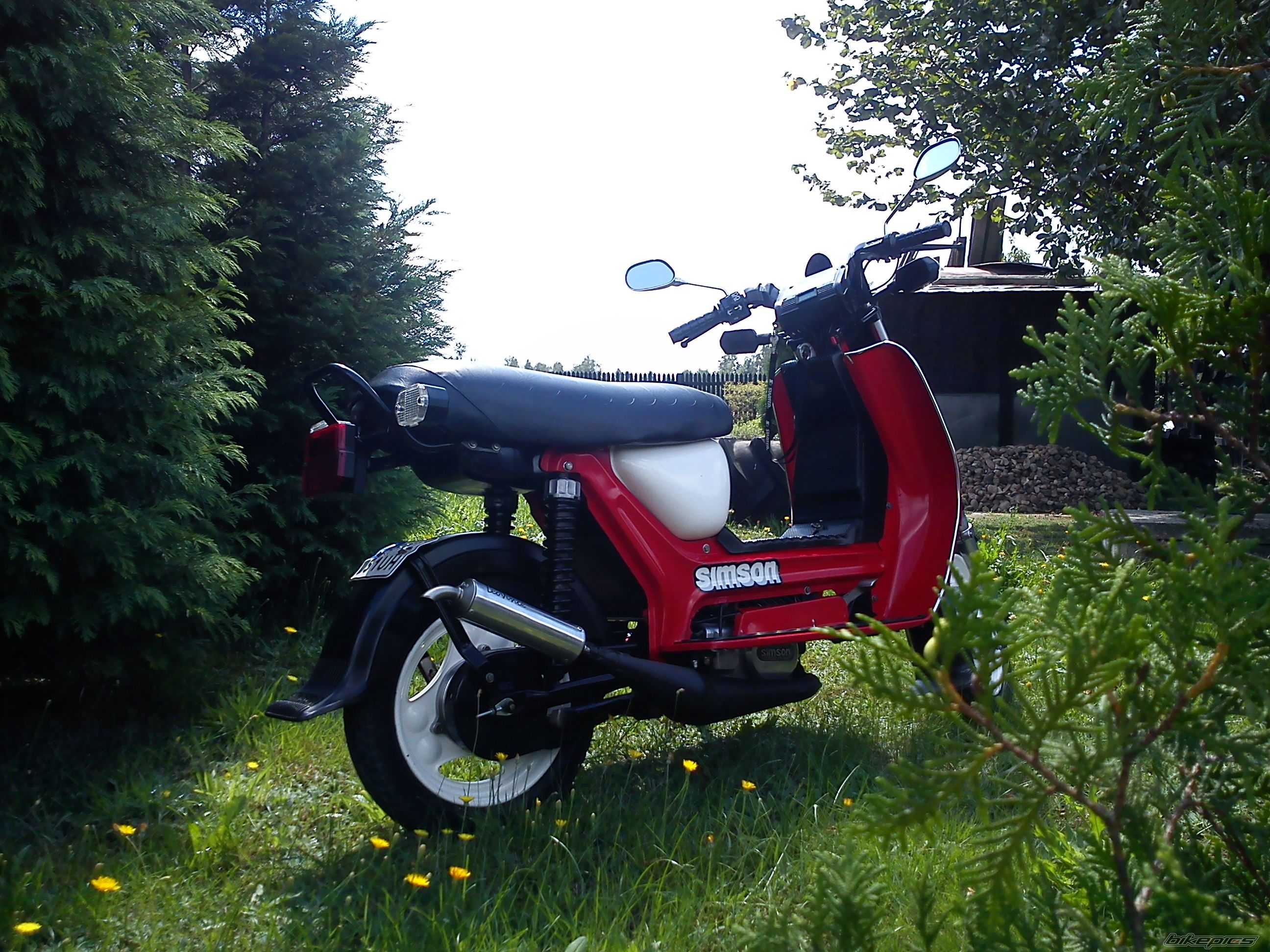 Photo 2438063