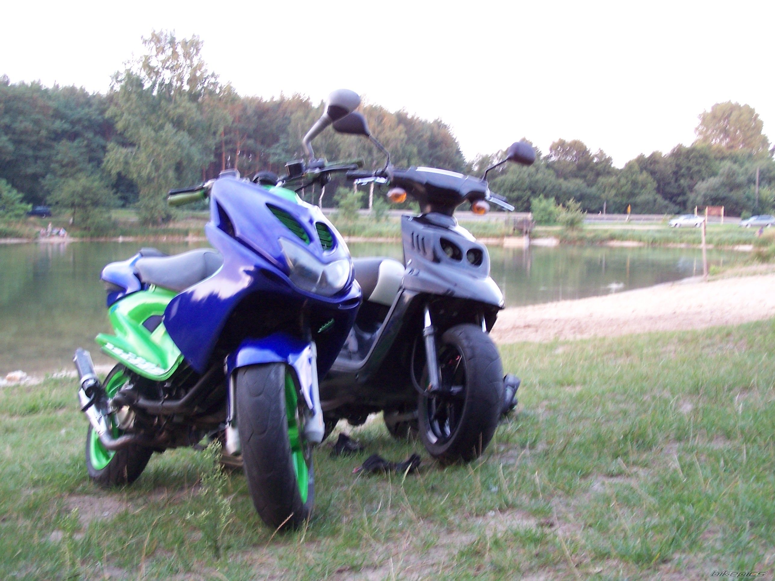 Photo 2438082