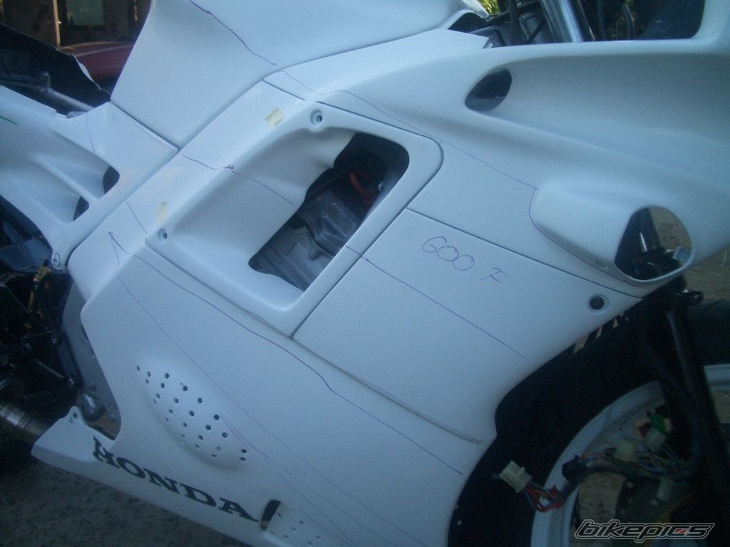 Photo 2438093