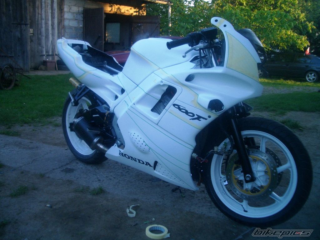 Photo 2438095