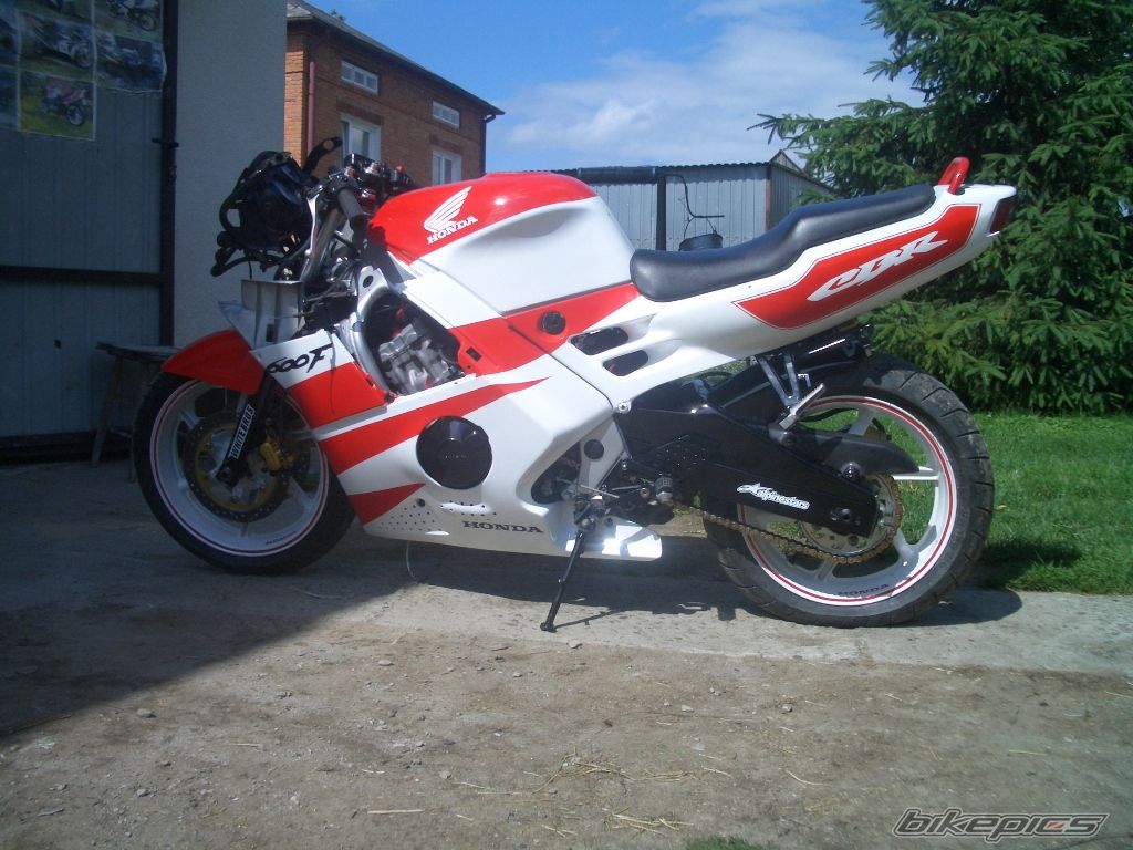 Photo 2438099