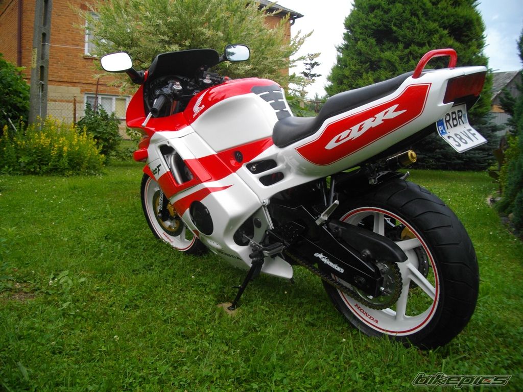 Photo 2438102