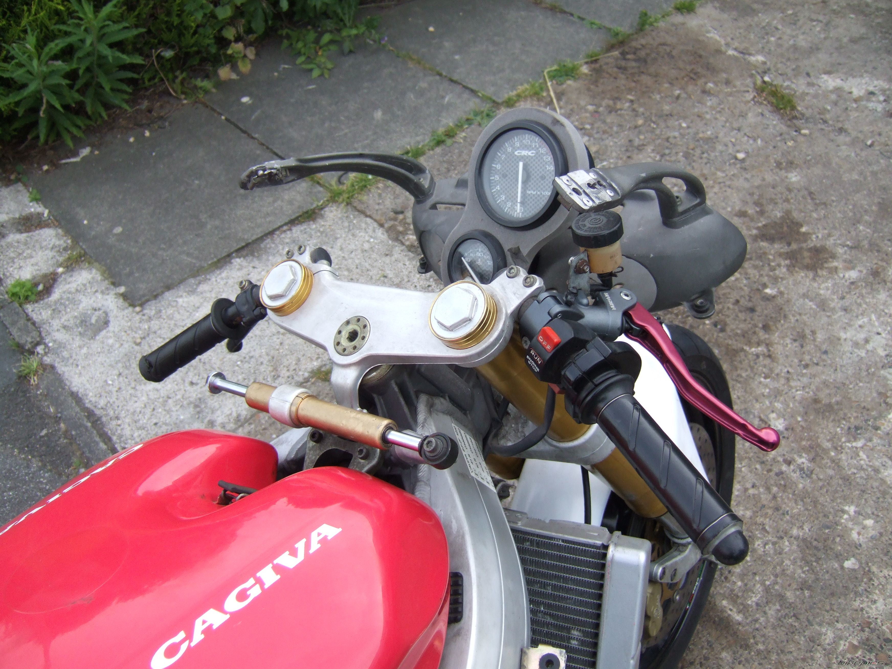 Photo 2438157