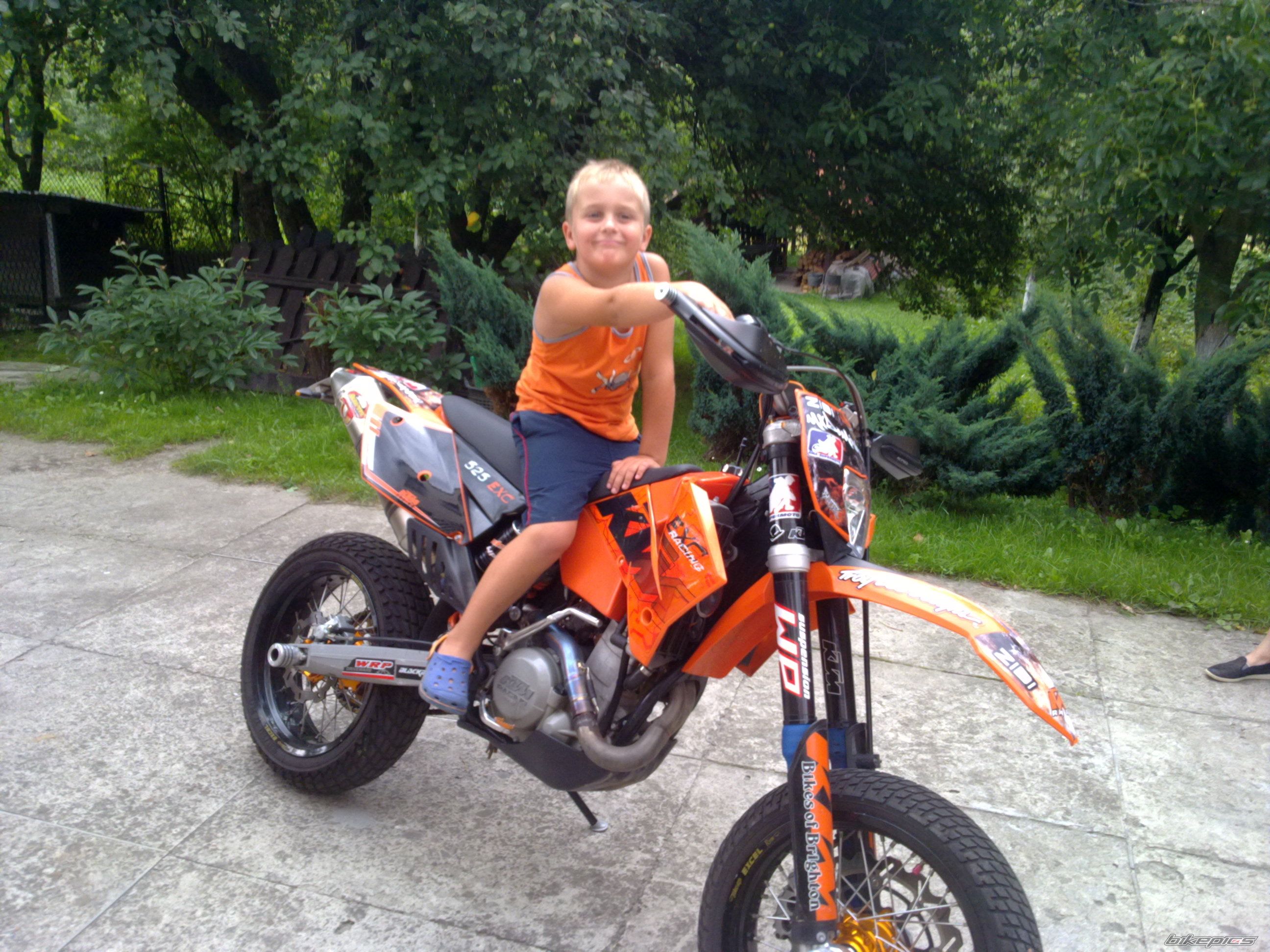 Photo 2438188