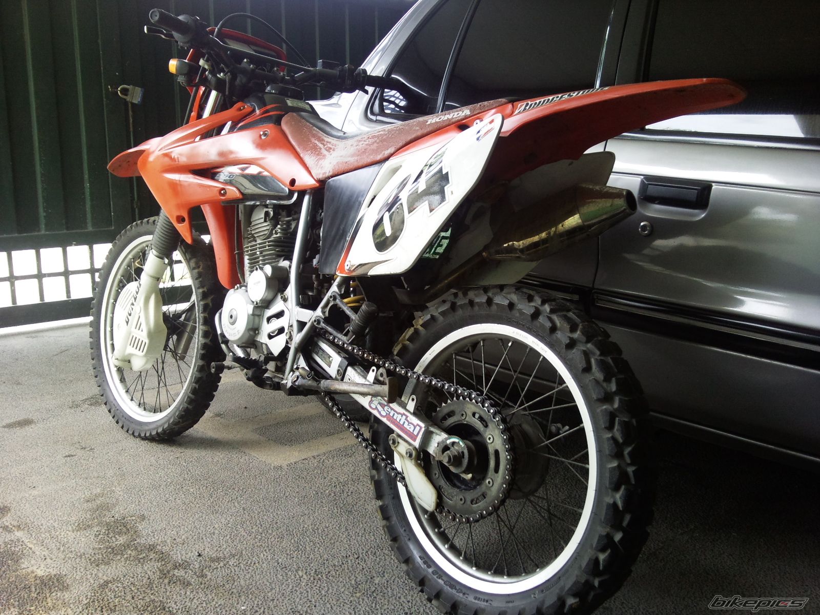 Photo 2438223