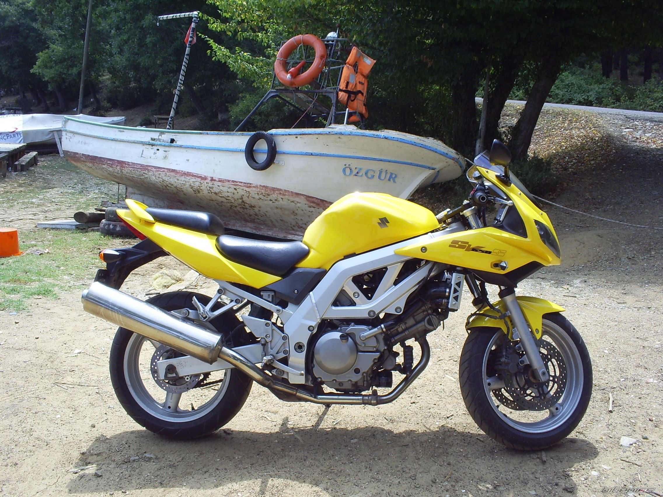 Photo 2438235