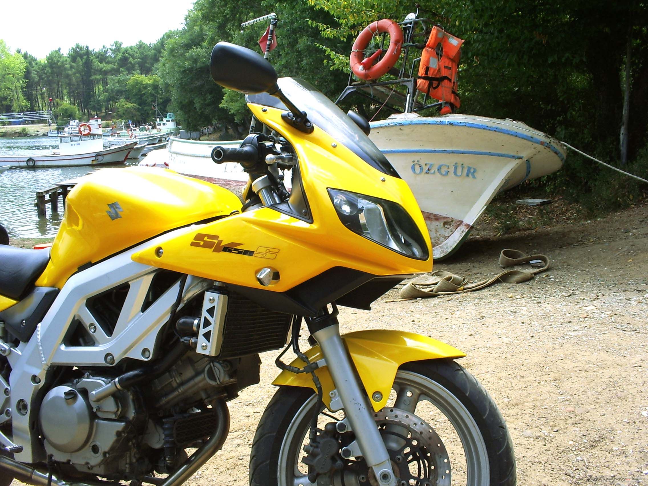 Photo 2438237