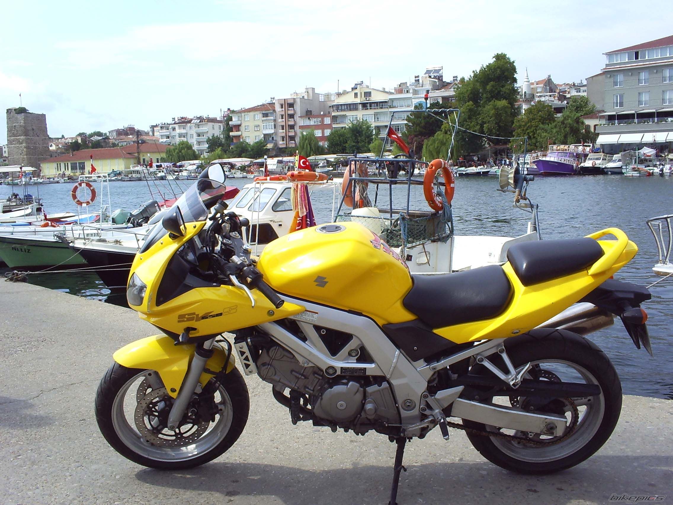 Photo 2438242