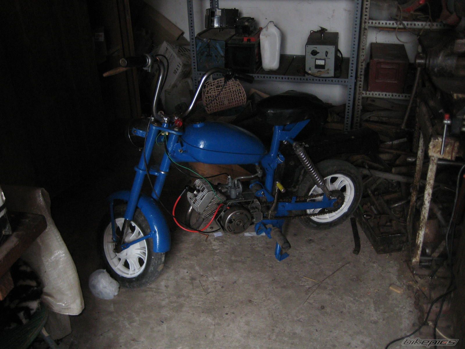 Photo 2438316
