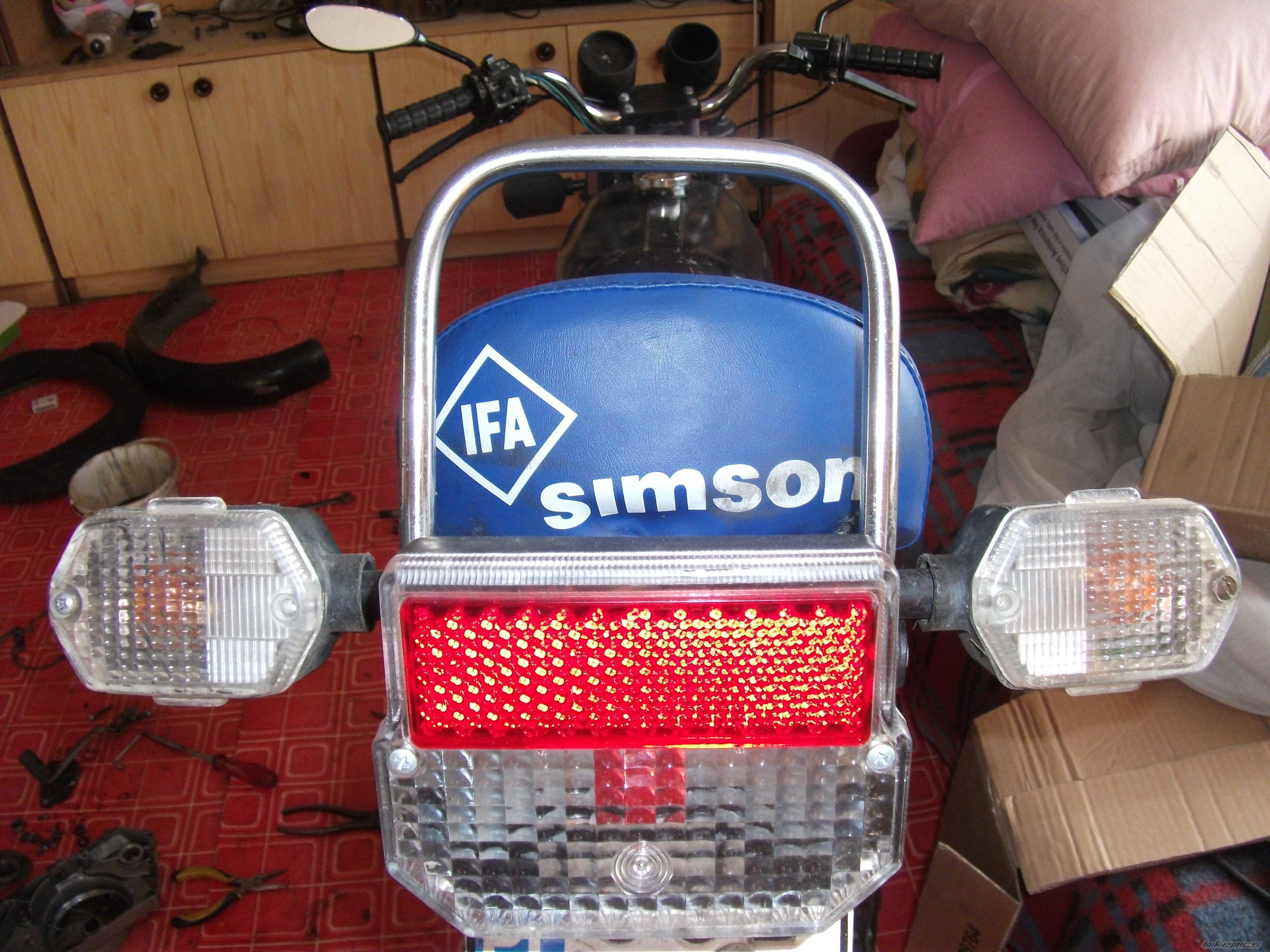 Photo 2438332