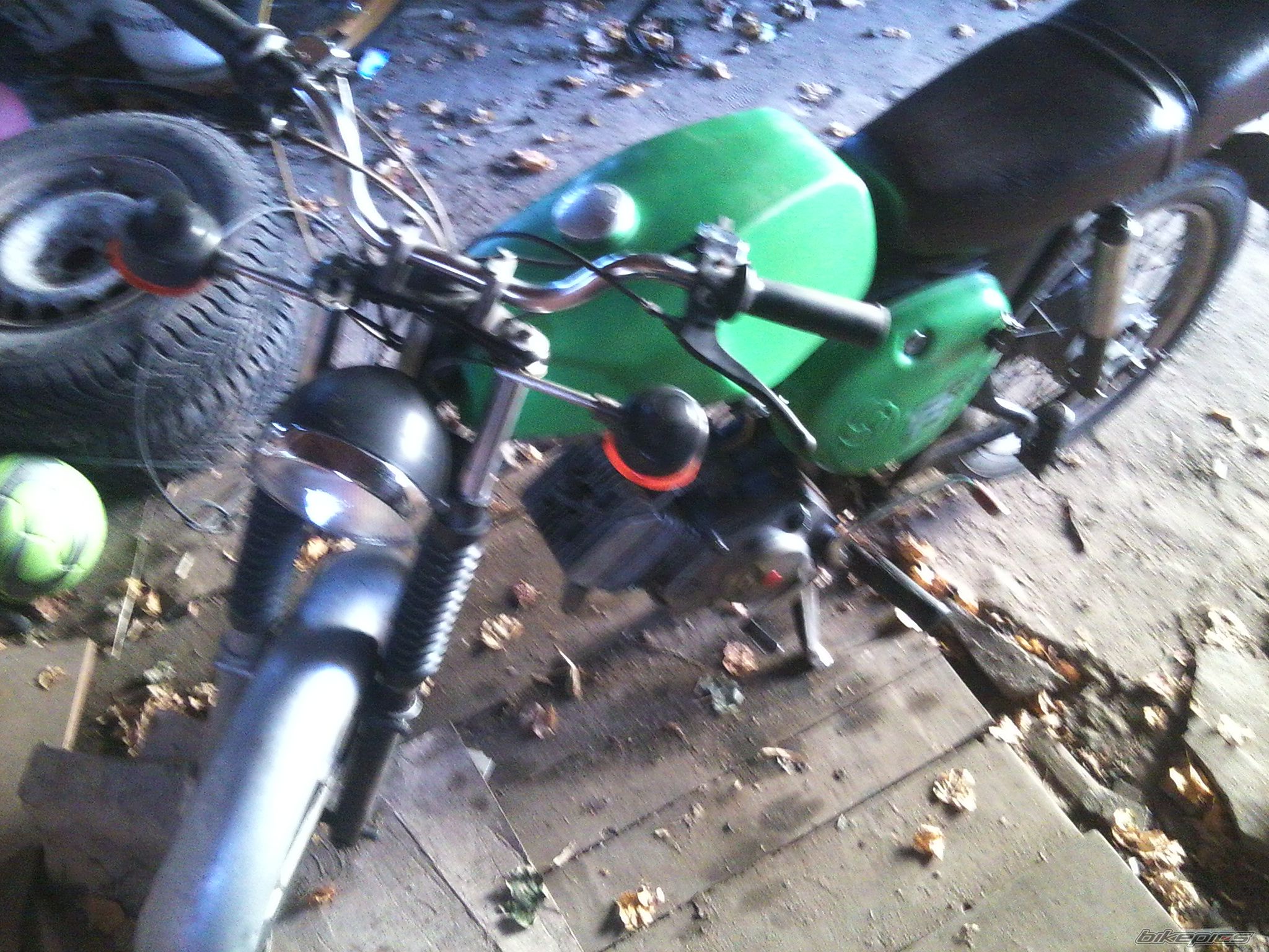 Photo 2438538