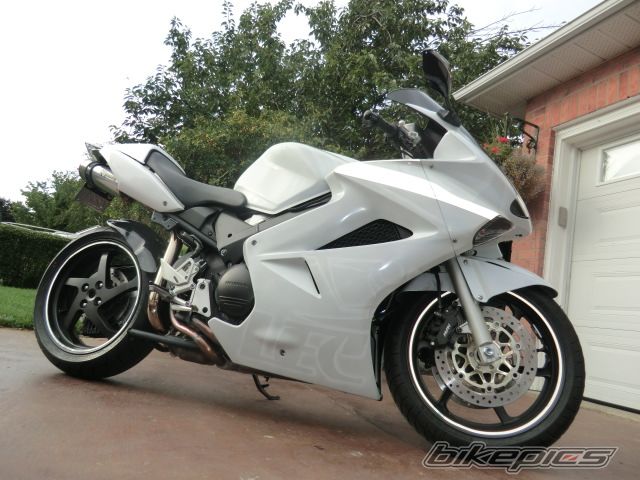 Photo 2438602