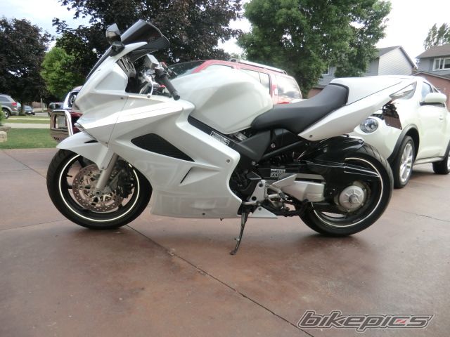 Photo 2438617