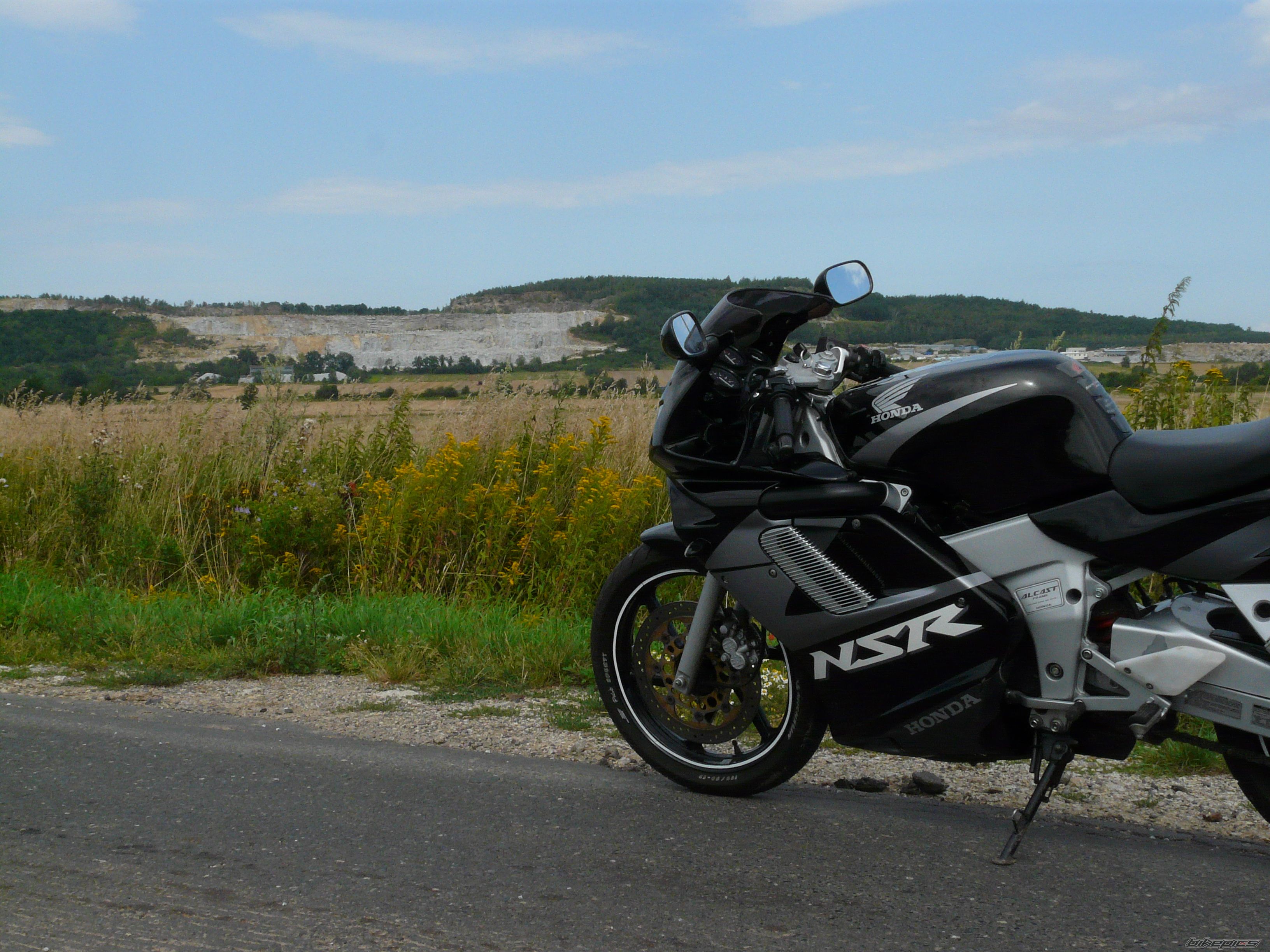 Photo 2438706