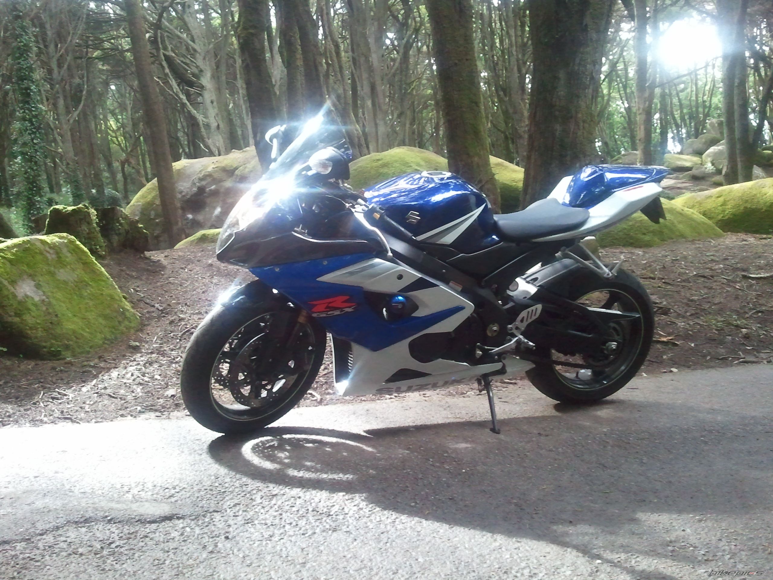 Photo 2438821