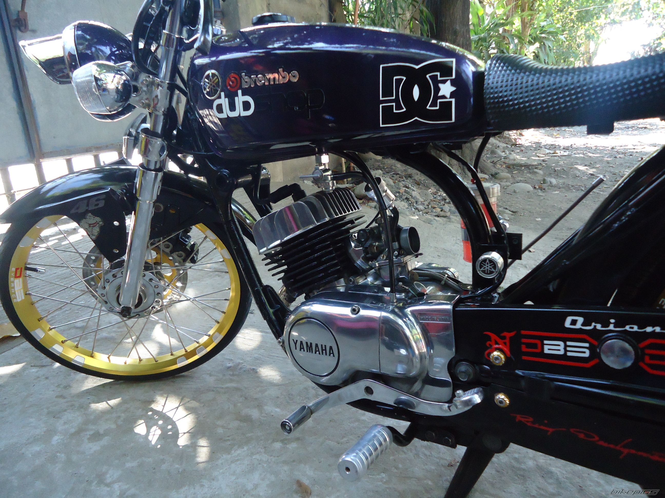 Photo 2438879