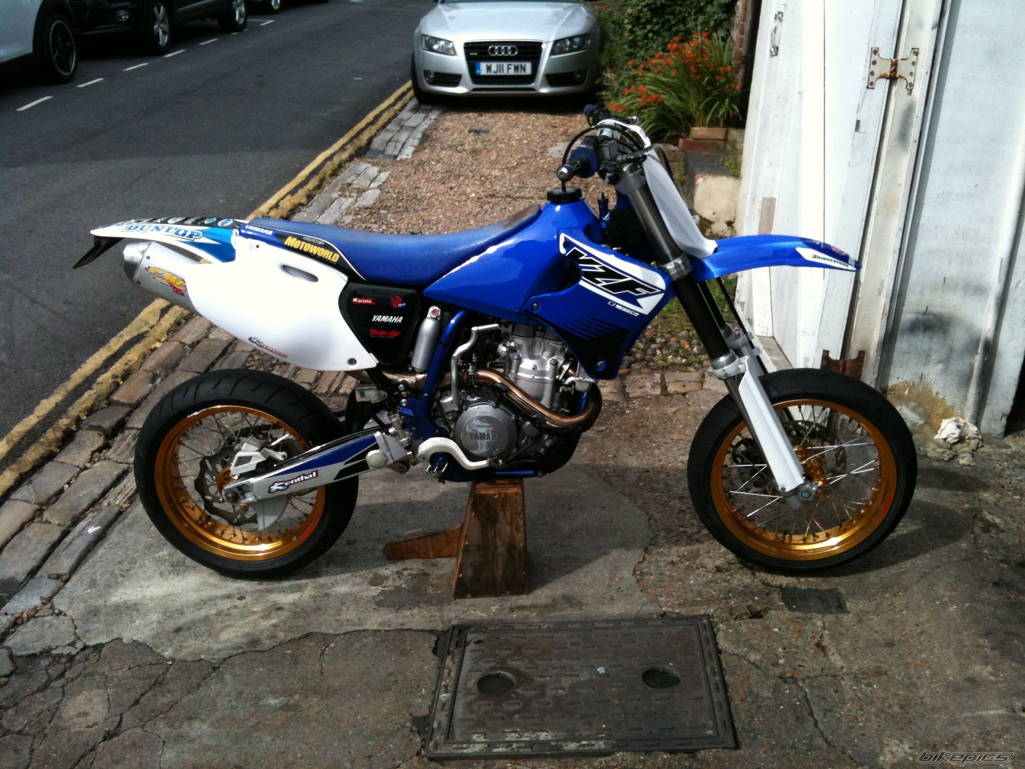 Photo 2438883