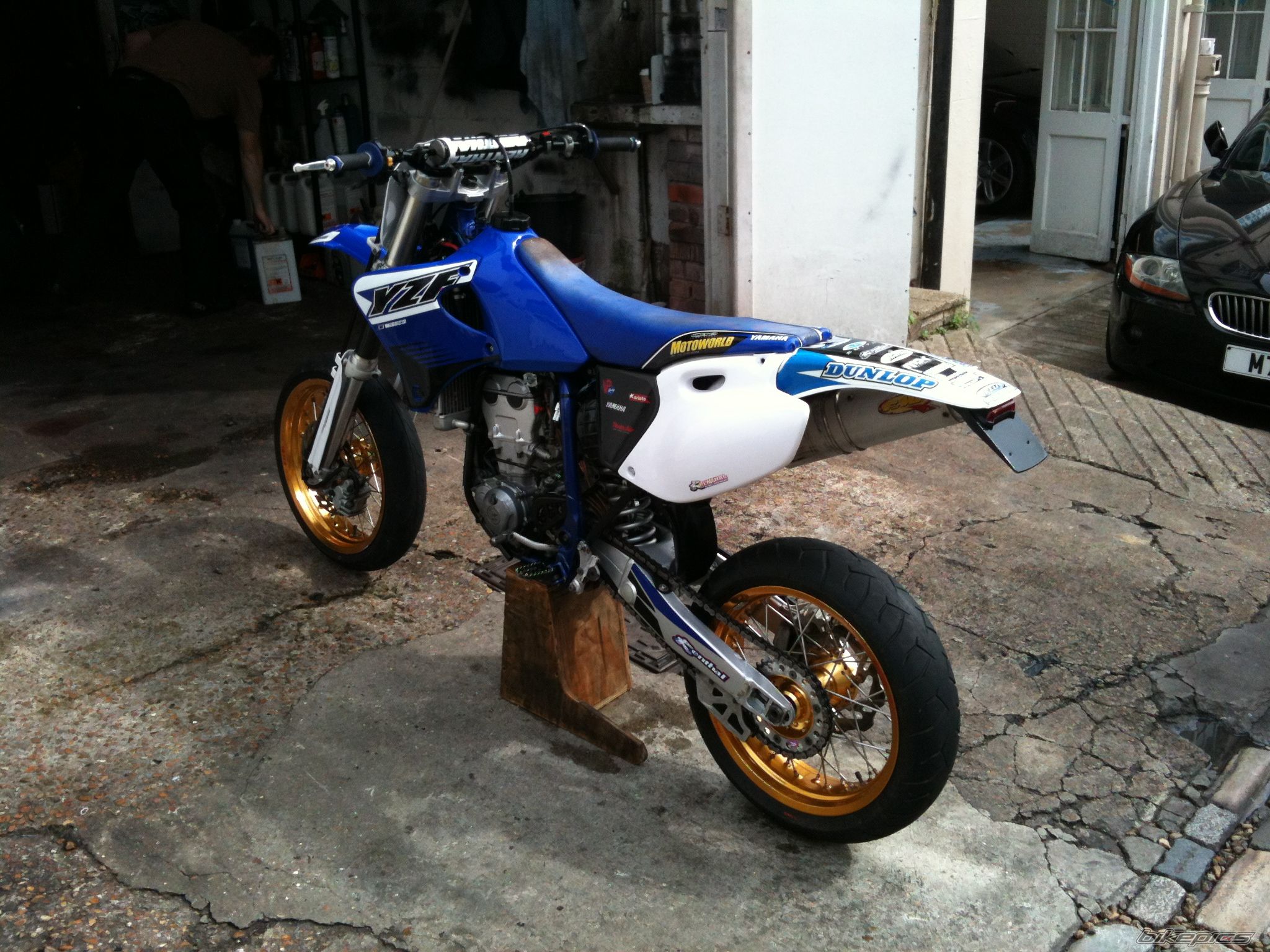 Photo 2438885