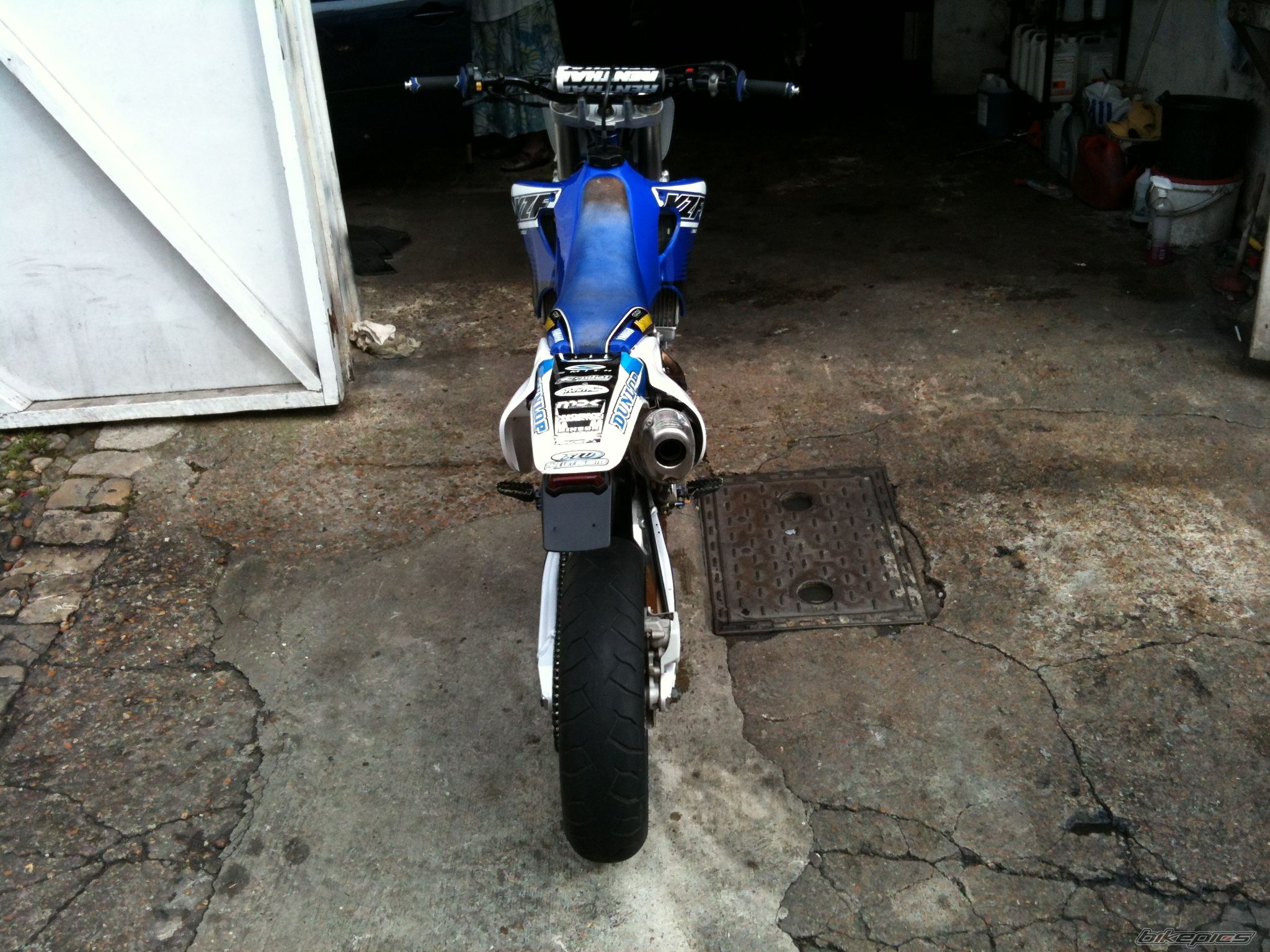 Photo 2438889