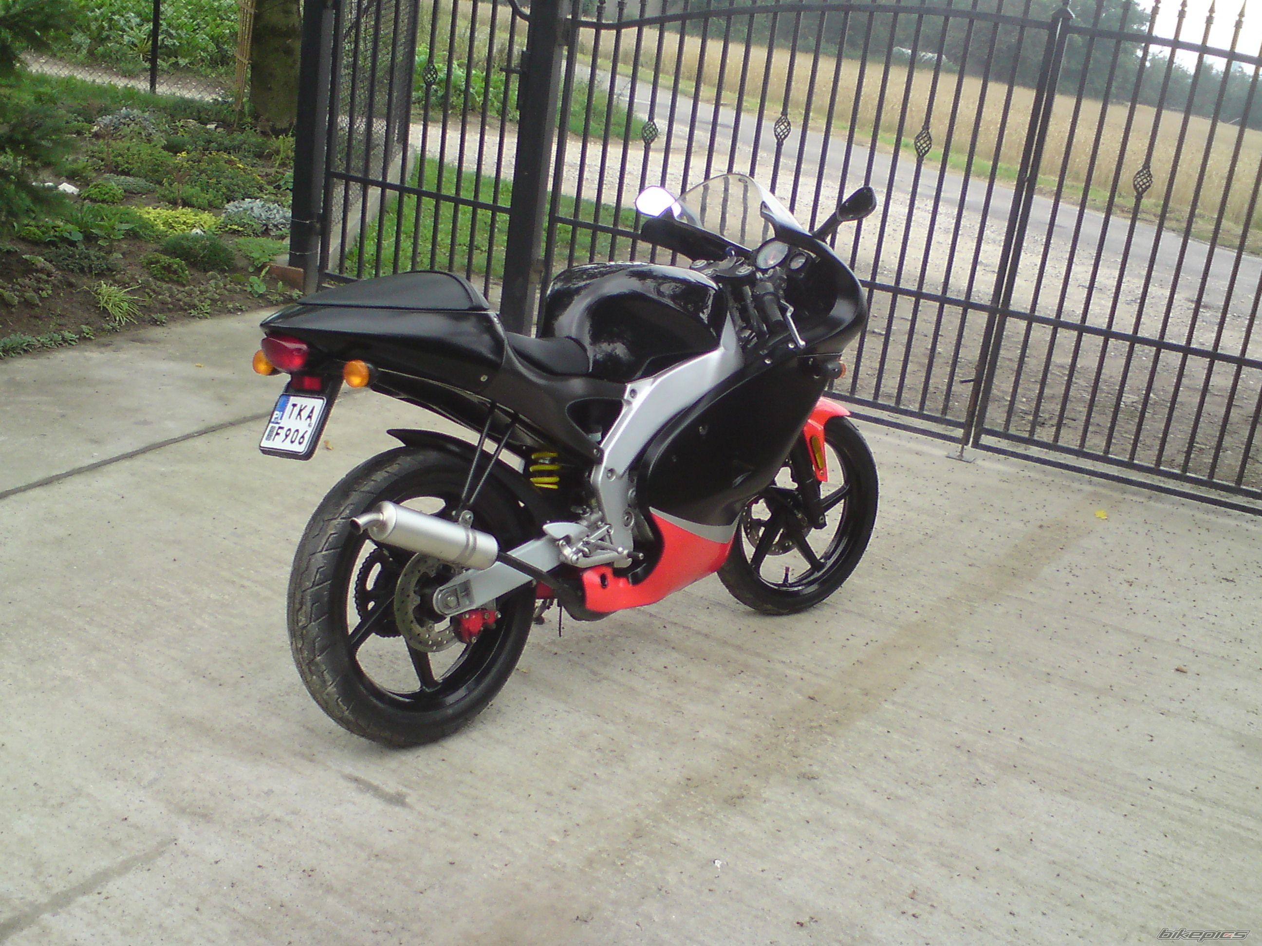 Photo 2438918