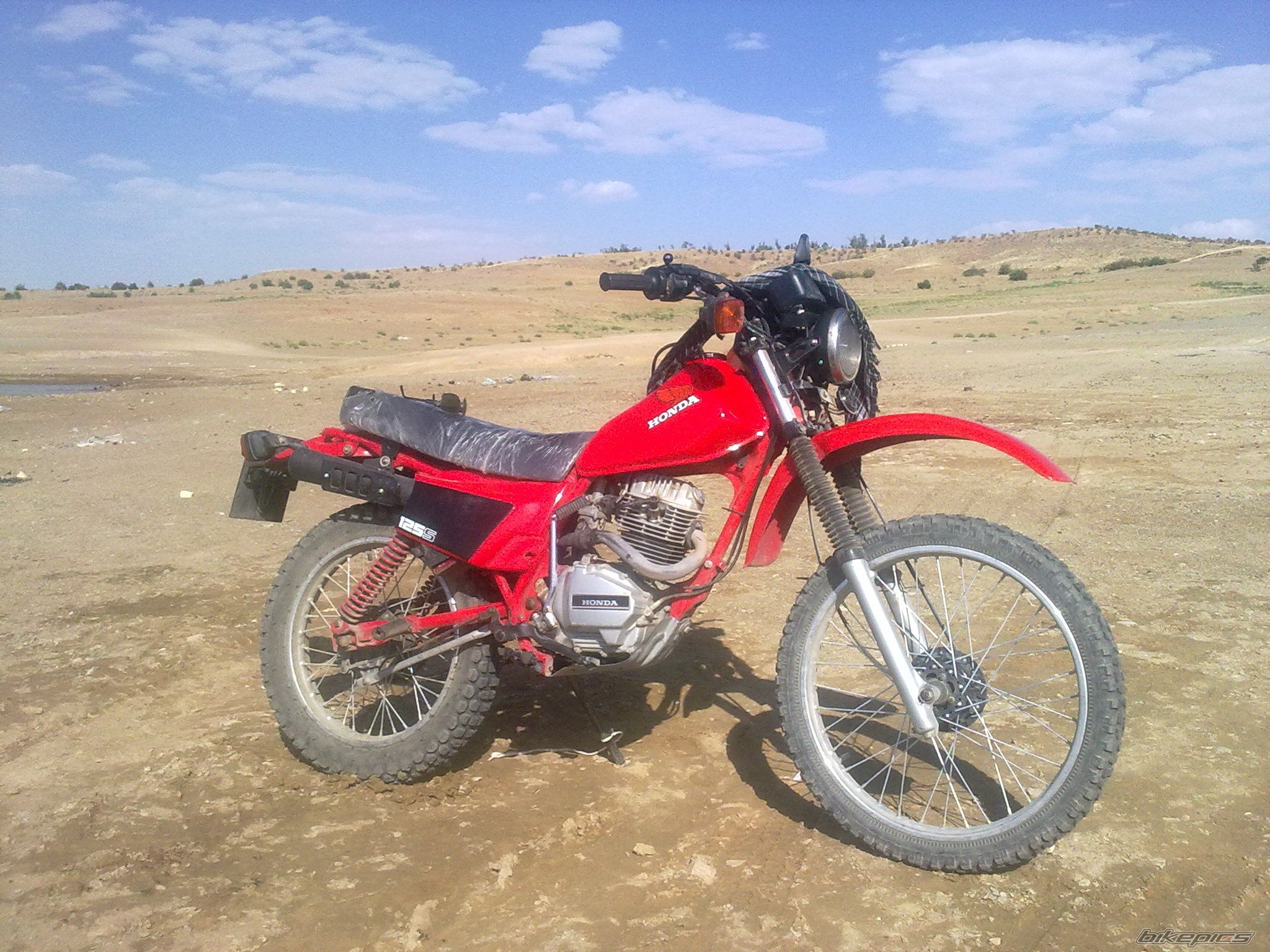 Photo 2438947