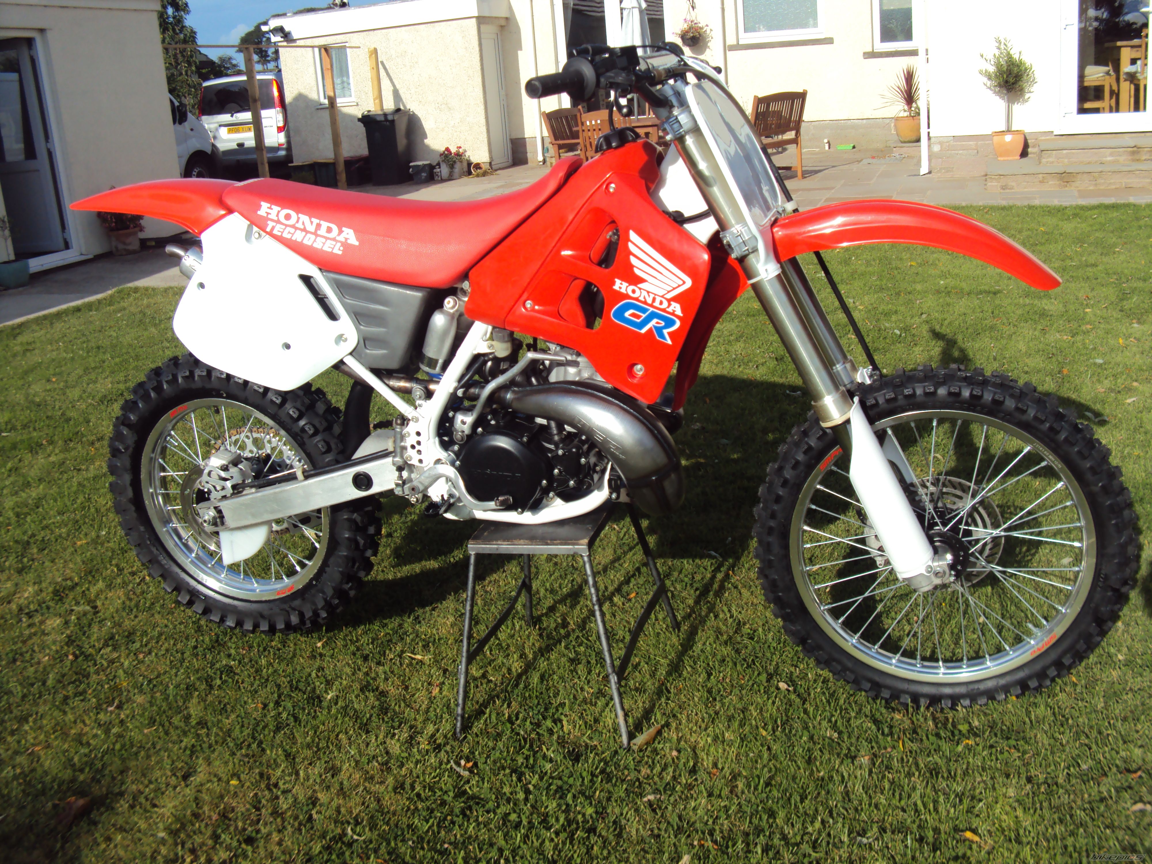 Photo 2438978
