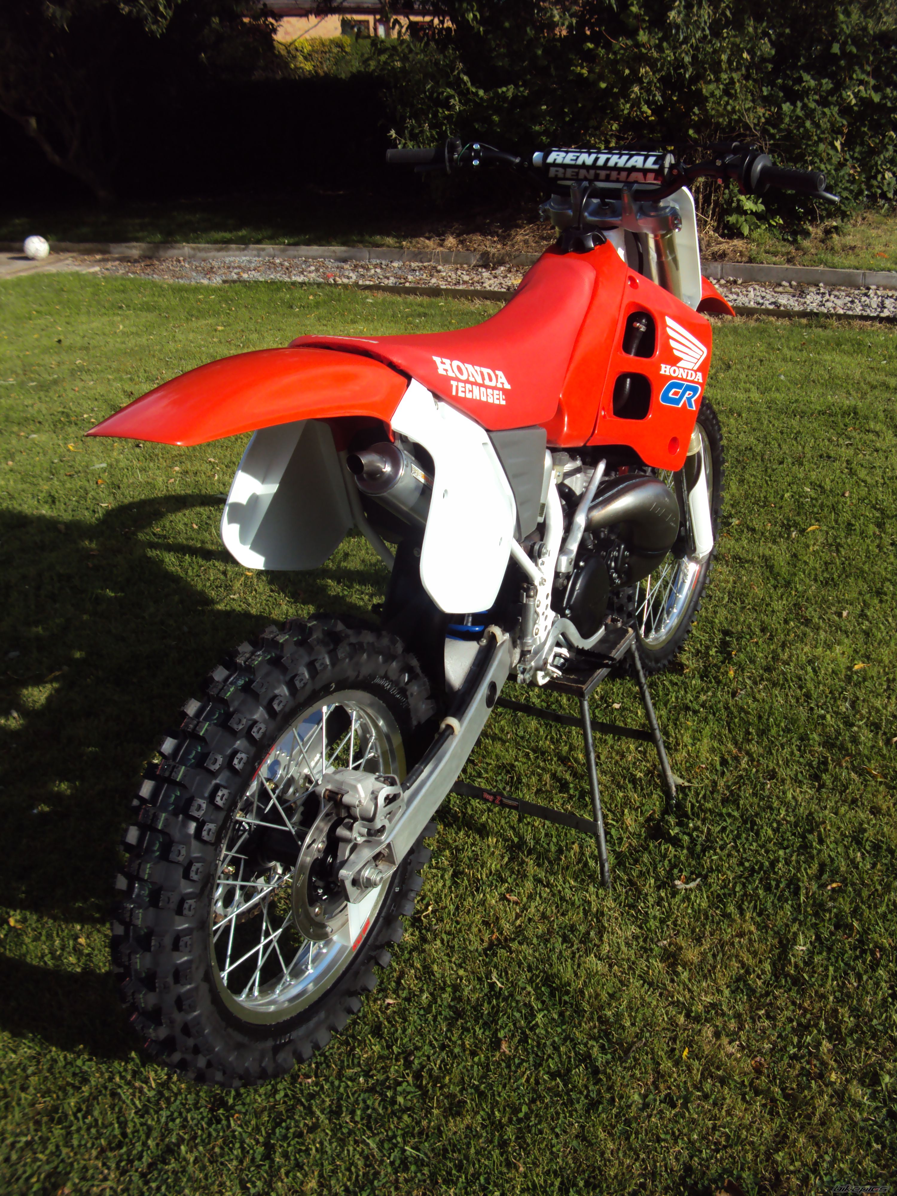 Photo 2438983