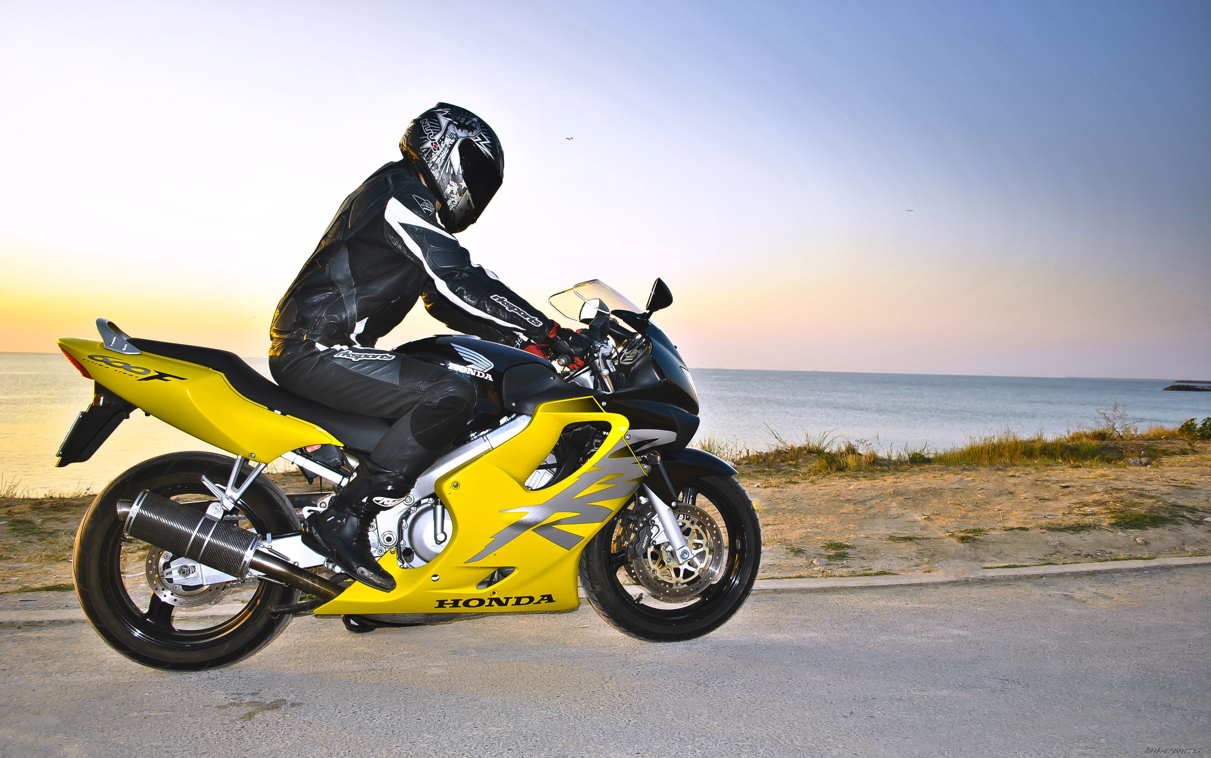 Bike Photo 2439060