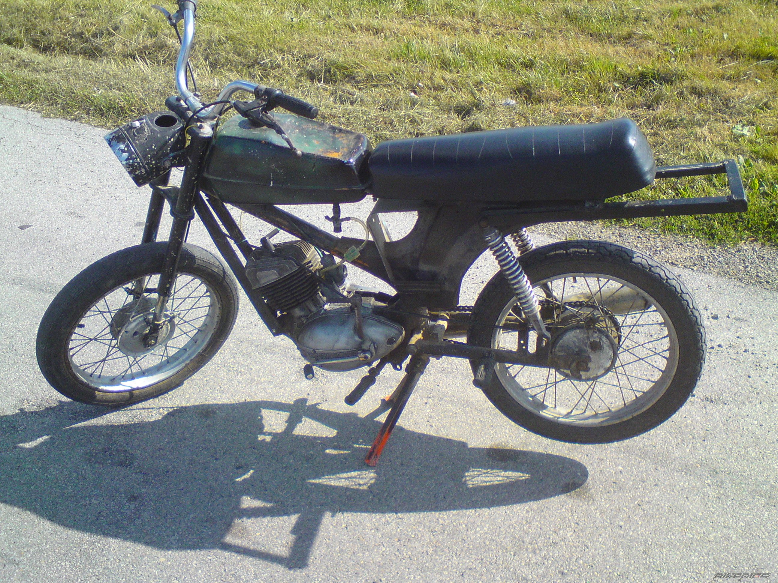 Photo 2439085