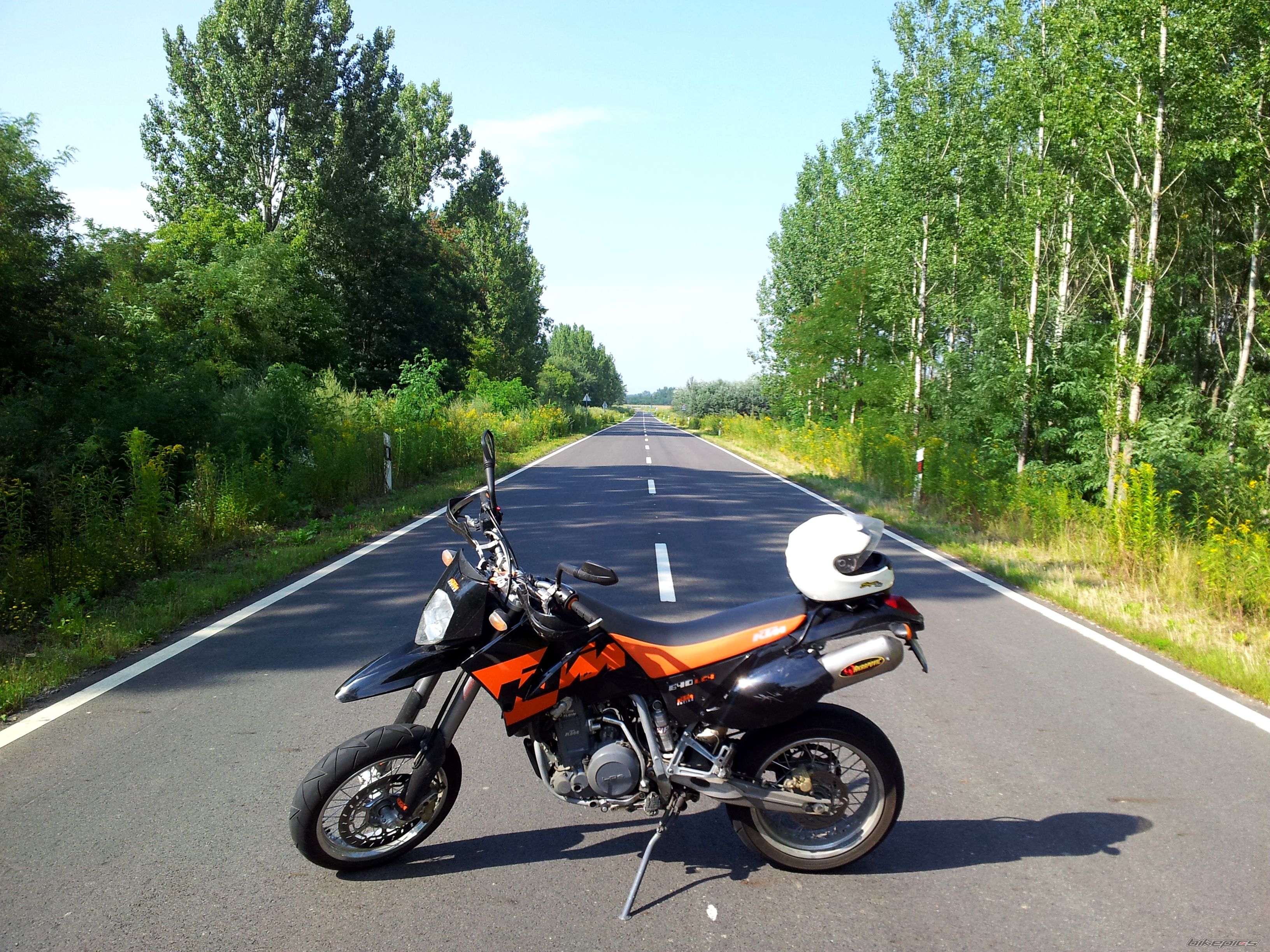 Photo 2439157