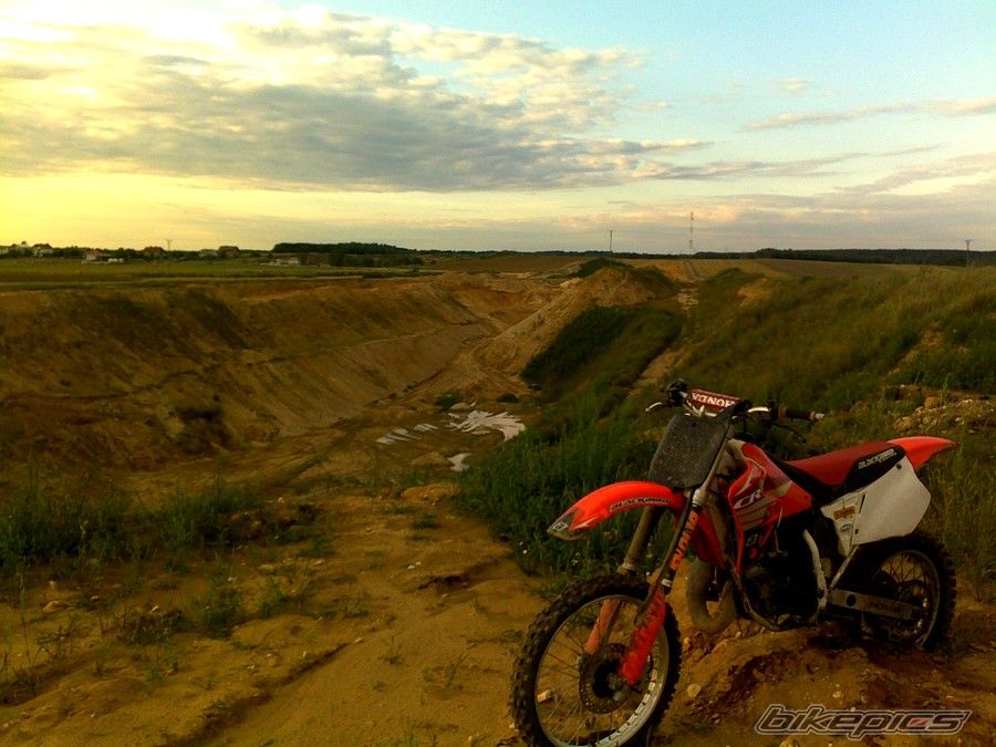 Photo 2439216