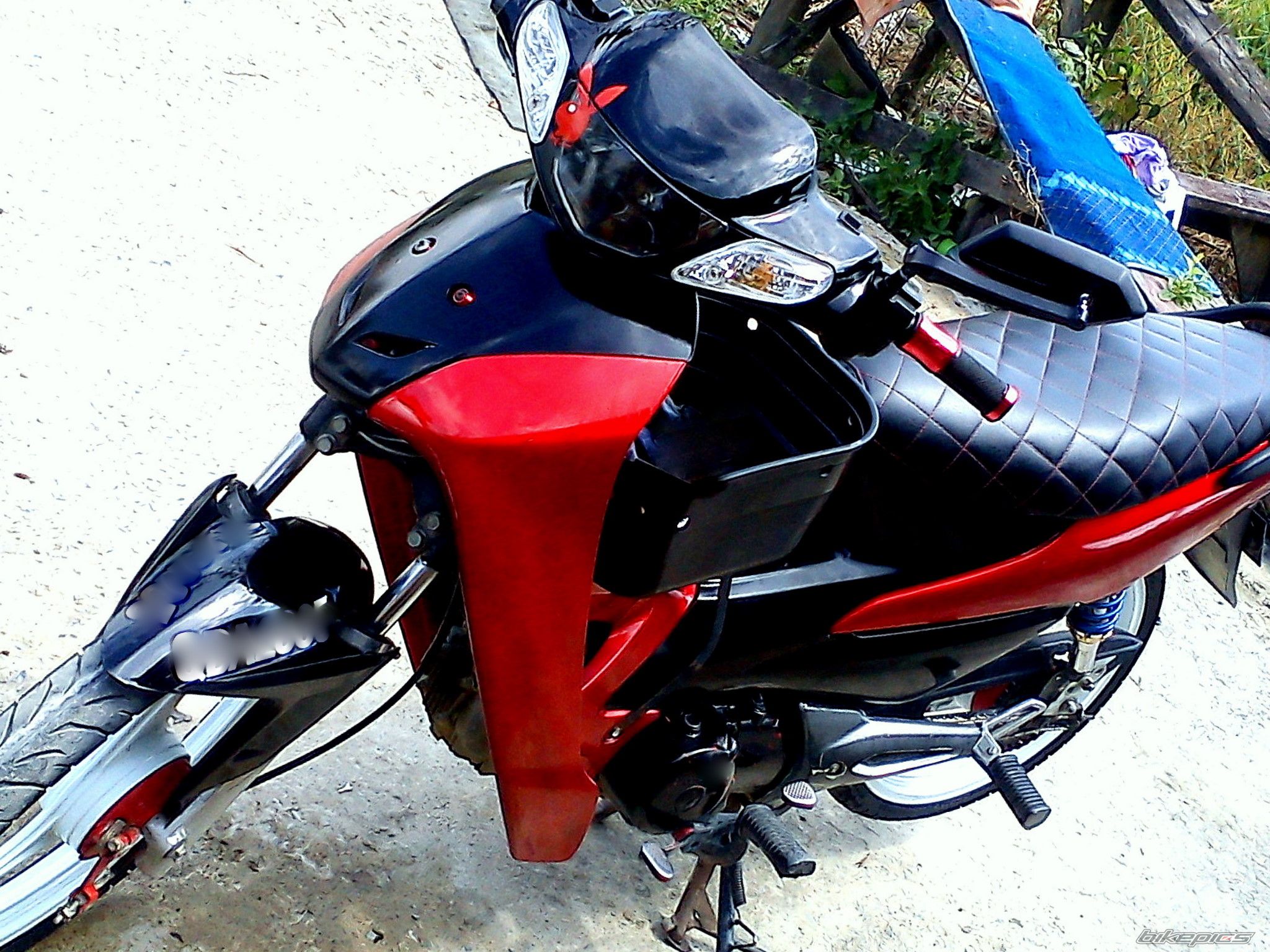 Photo 2439368